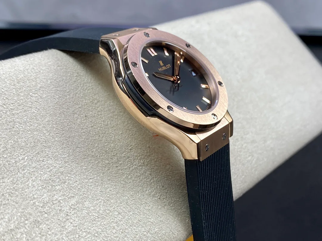 Часы Женские Hublot 17629727