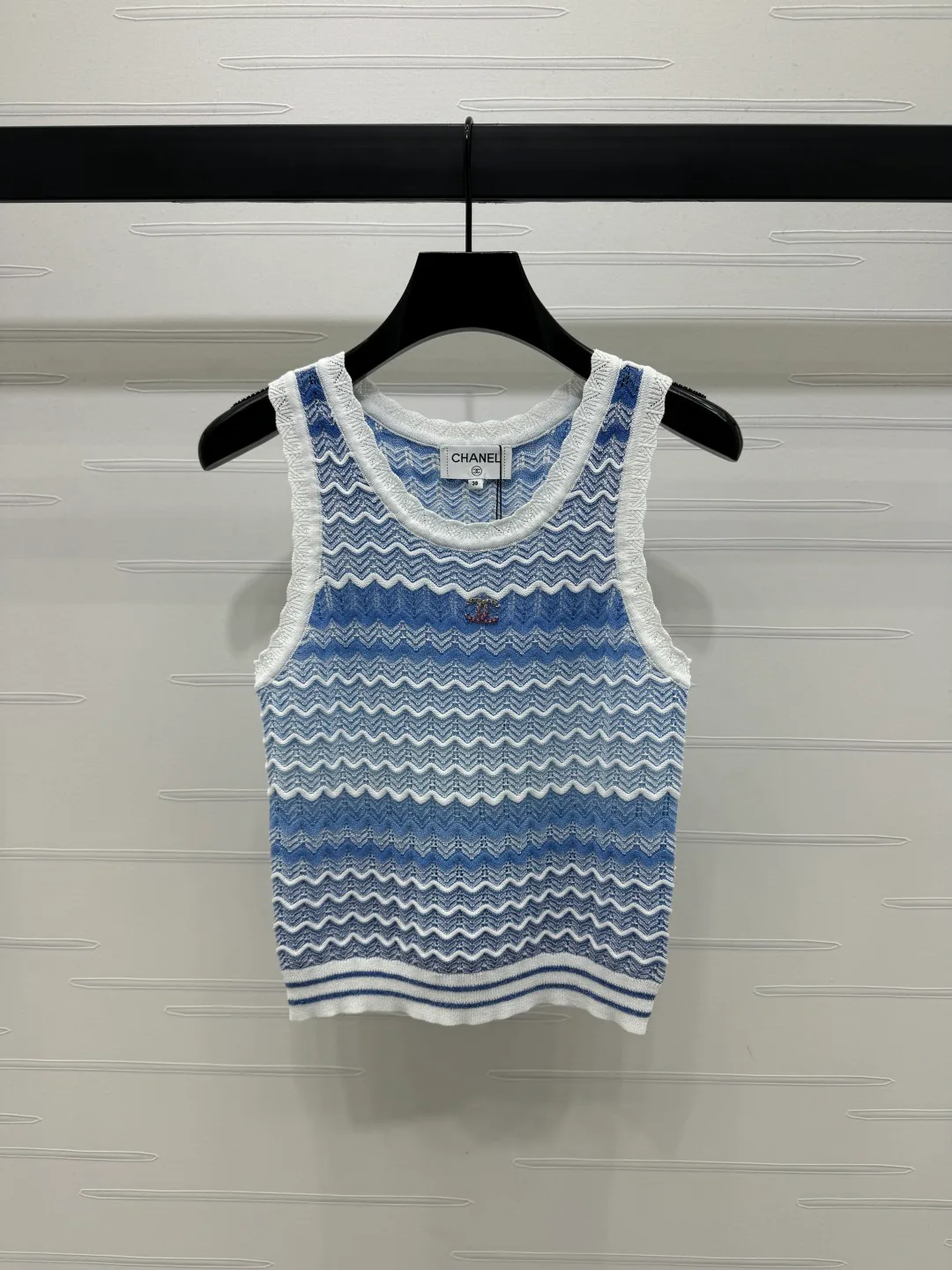 Жилеты Женские Chanel 10782434