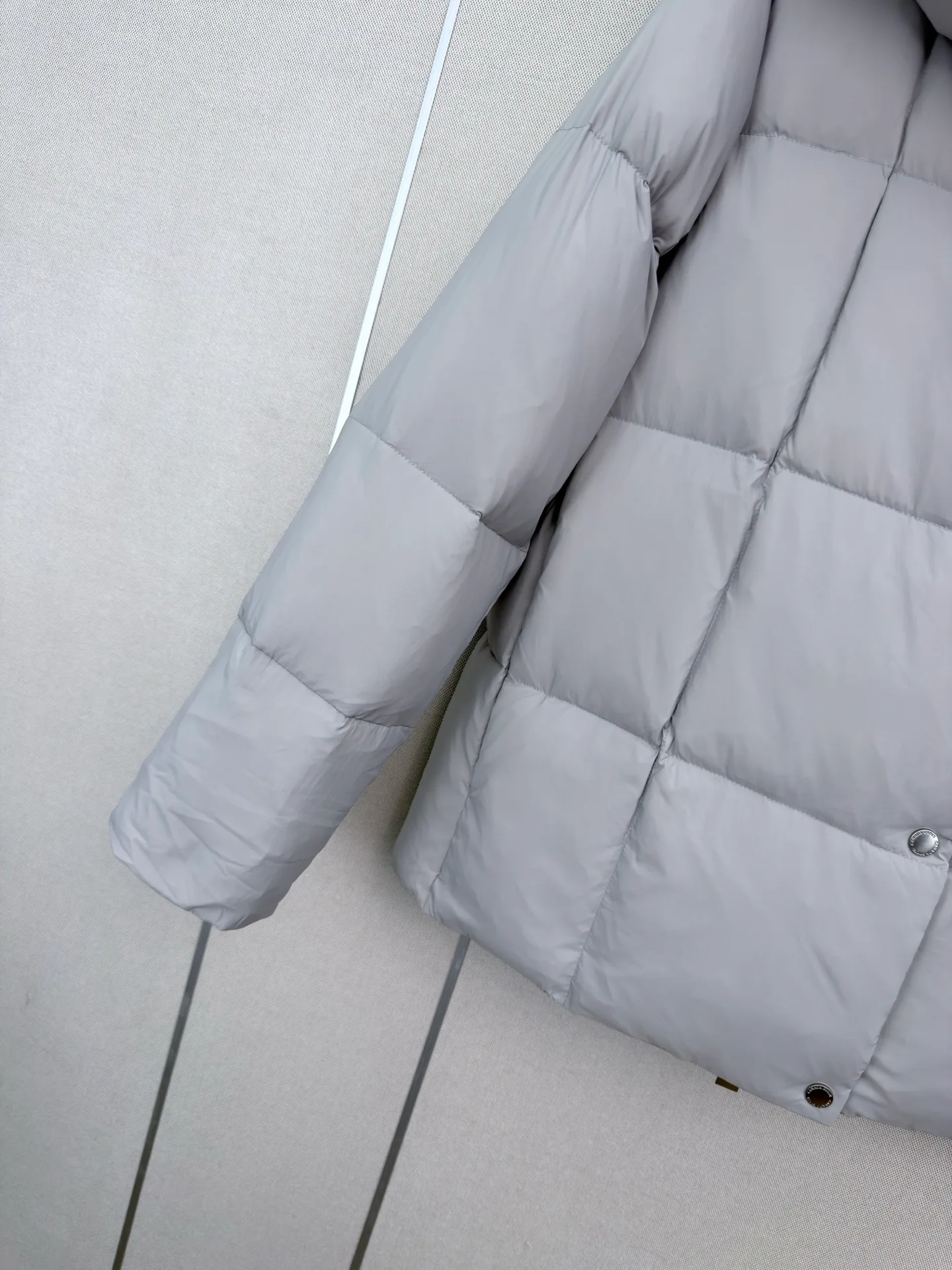 Куртки И Пуховики Женские Canada Goose 18714649
