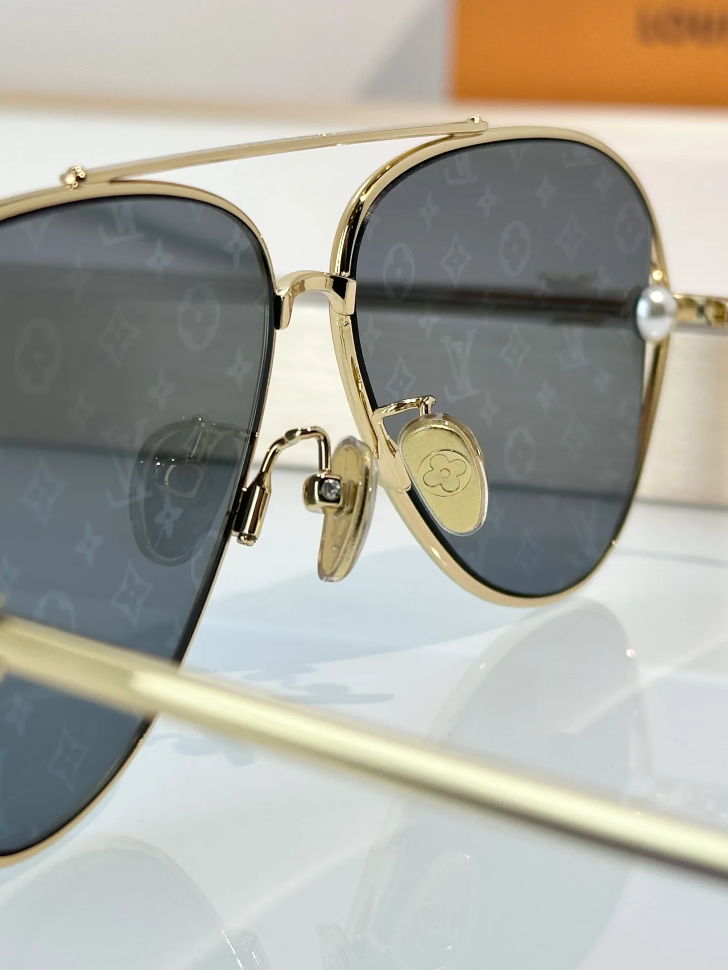 Очки Louis Vuitton 13541325