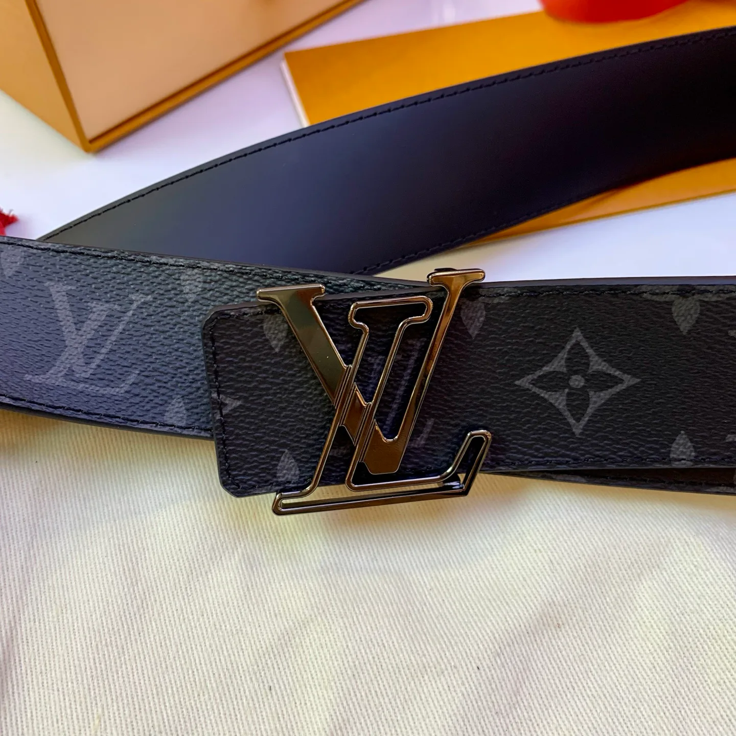 Ремни Louis Vuitton 17725234