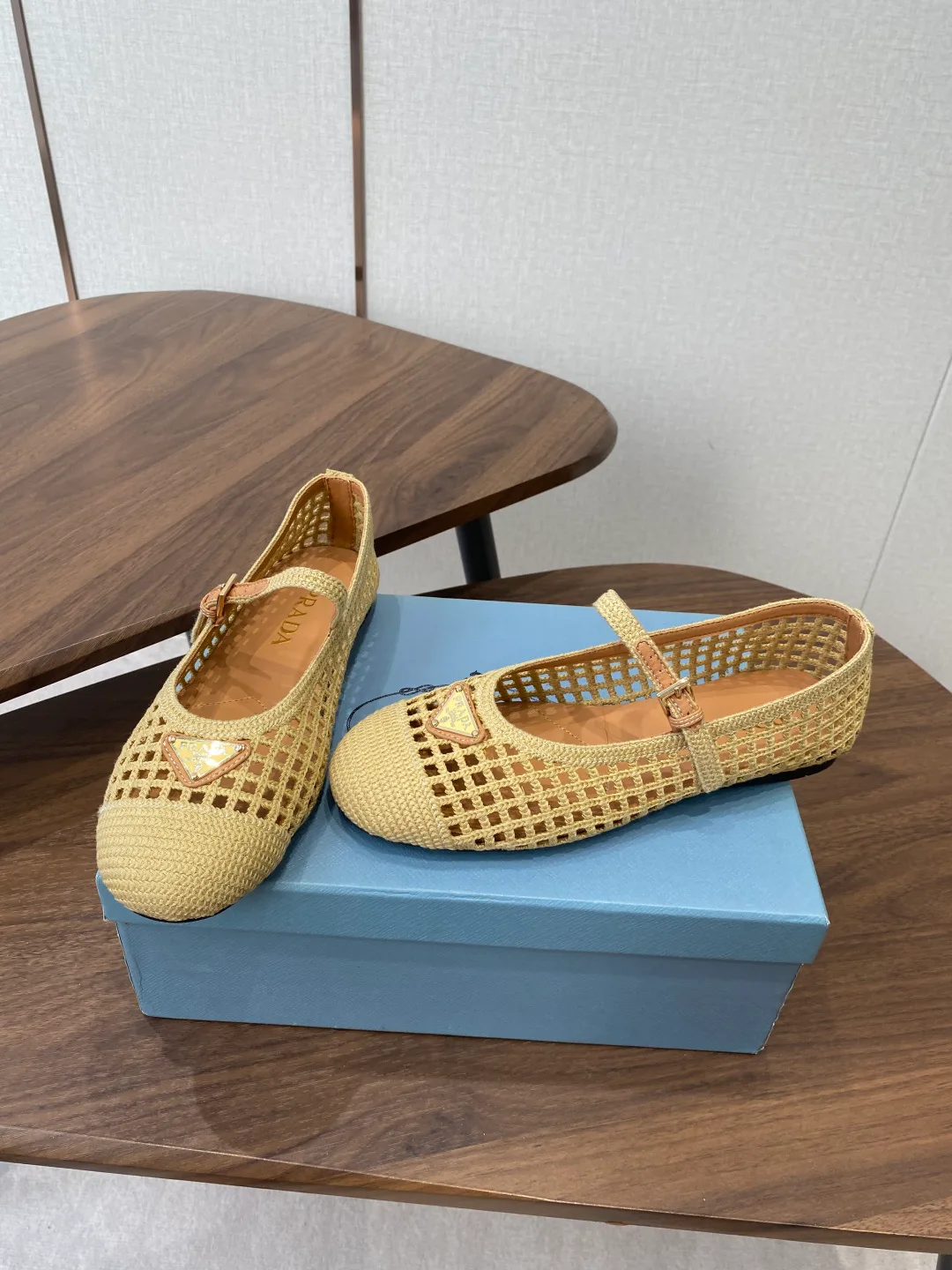 Балетки Женские Prada 13746403