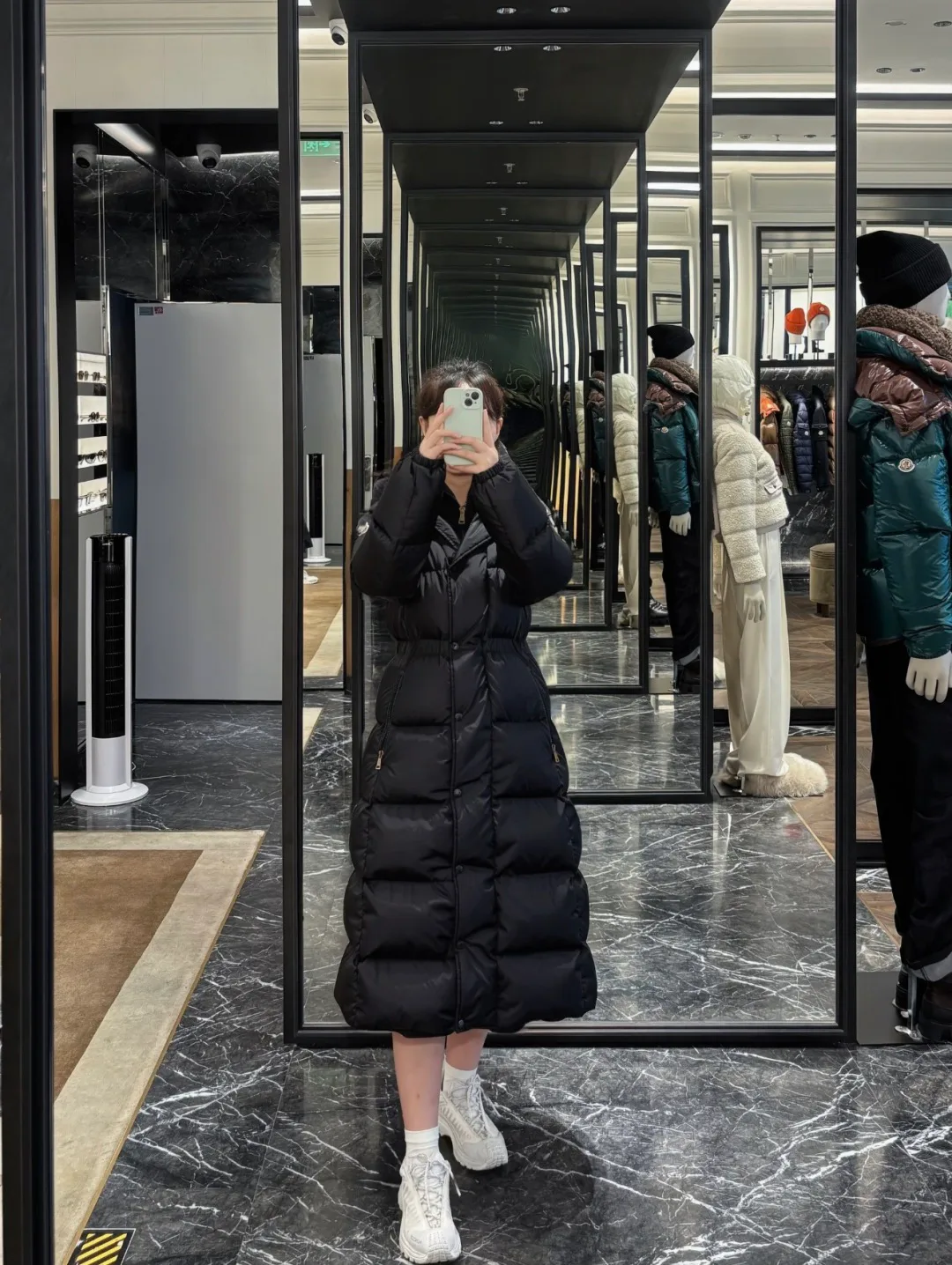Куртки И Пуховики Женские Moncler 18528305
