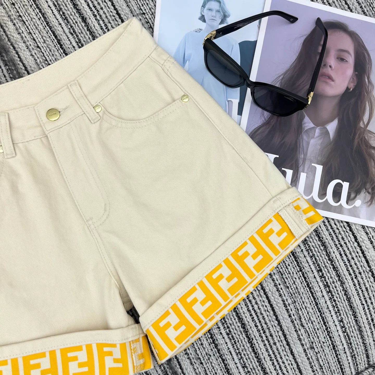 Шорты Женские Fendi 12945586