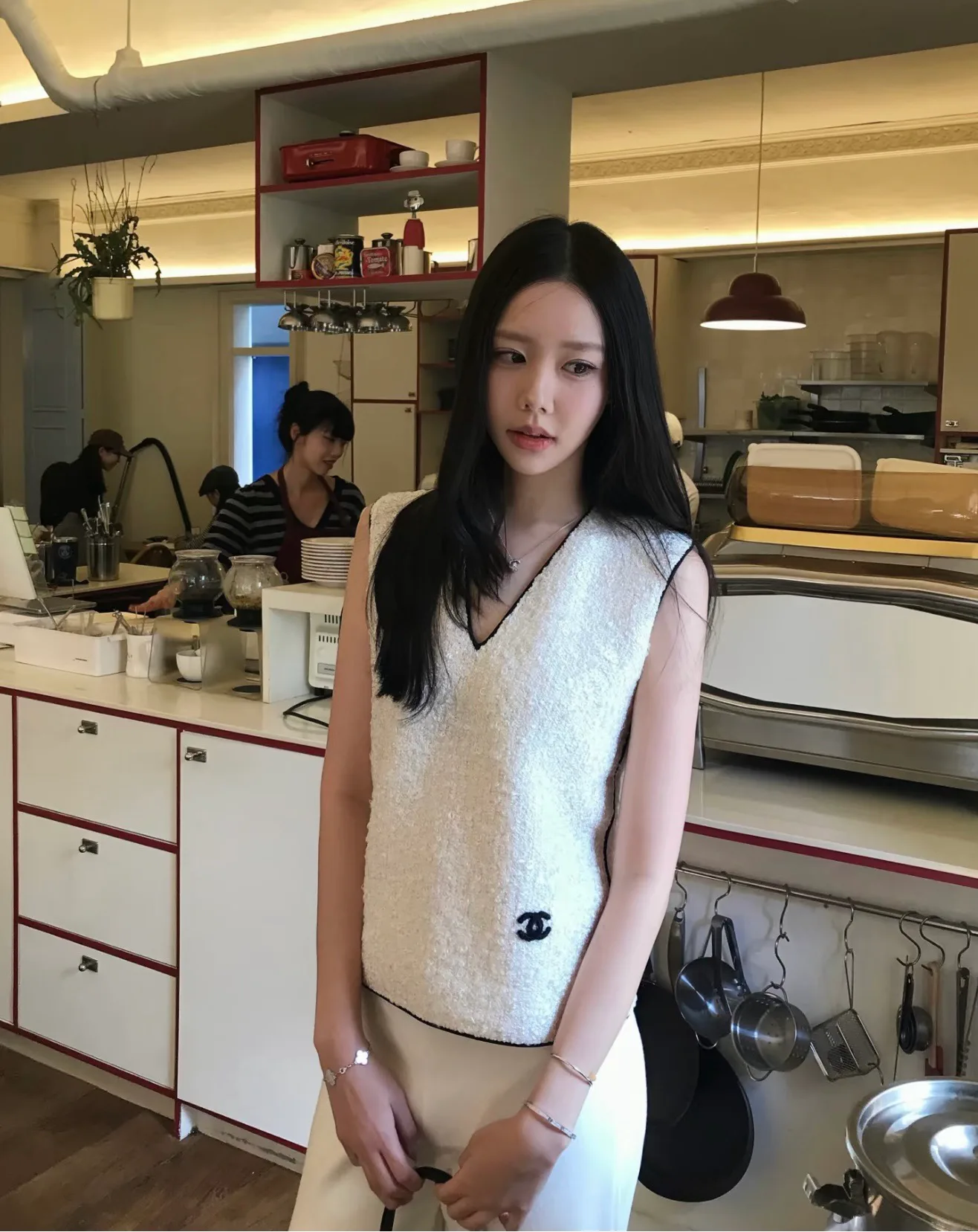 Жилеты Женские Chanel 11775487