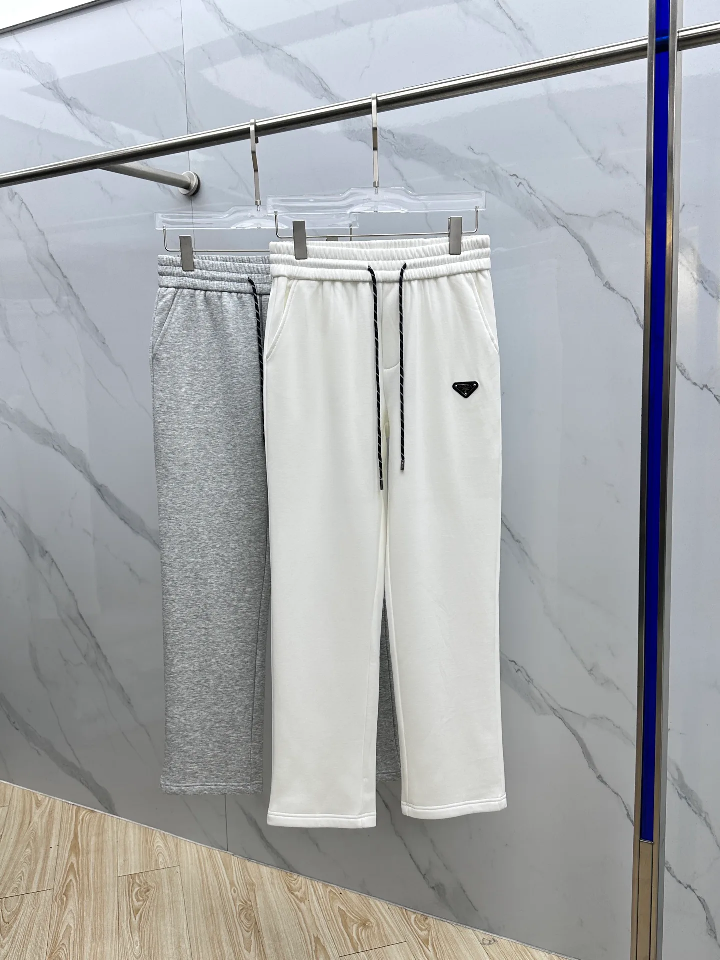 Брюки Мужские Prada 18246692