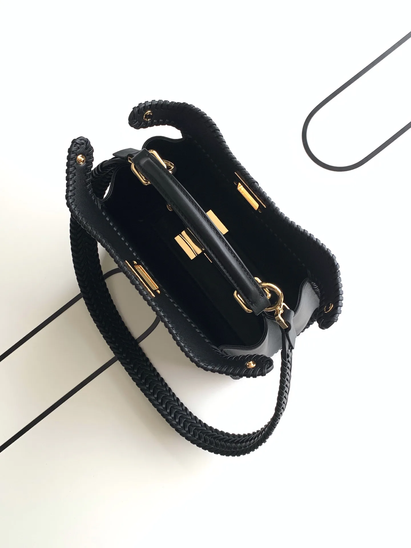 Классические Сумки Женские Fendi 13234487