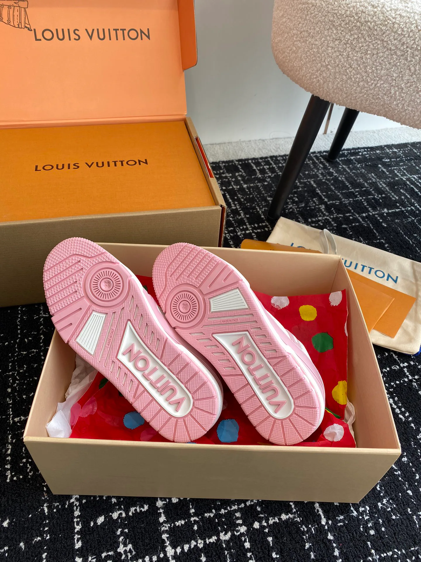 Кроссовки Женские Louis Vuitton 5790931