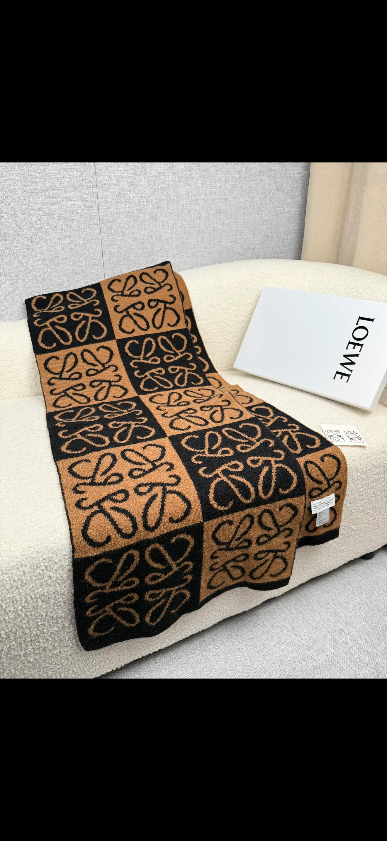 Шарфы Loewe 18675829
