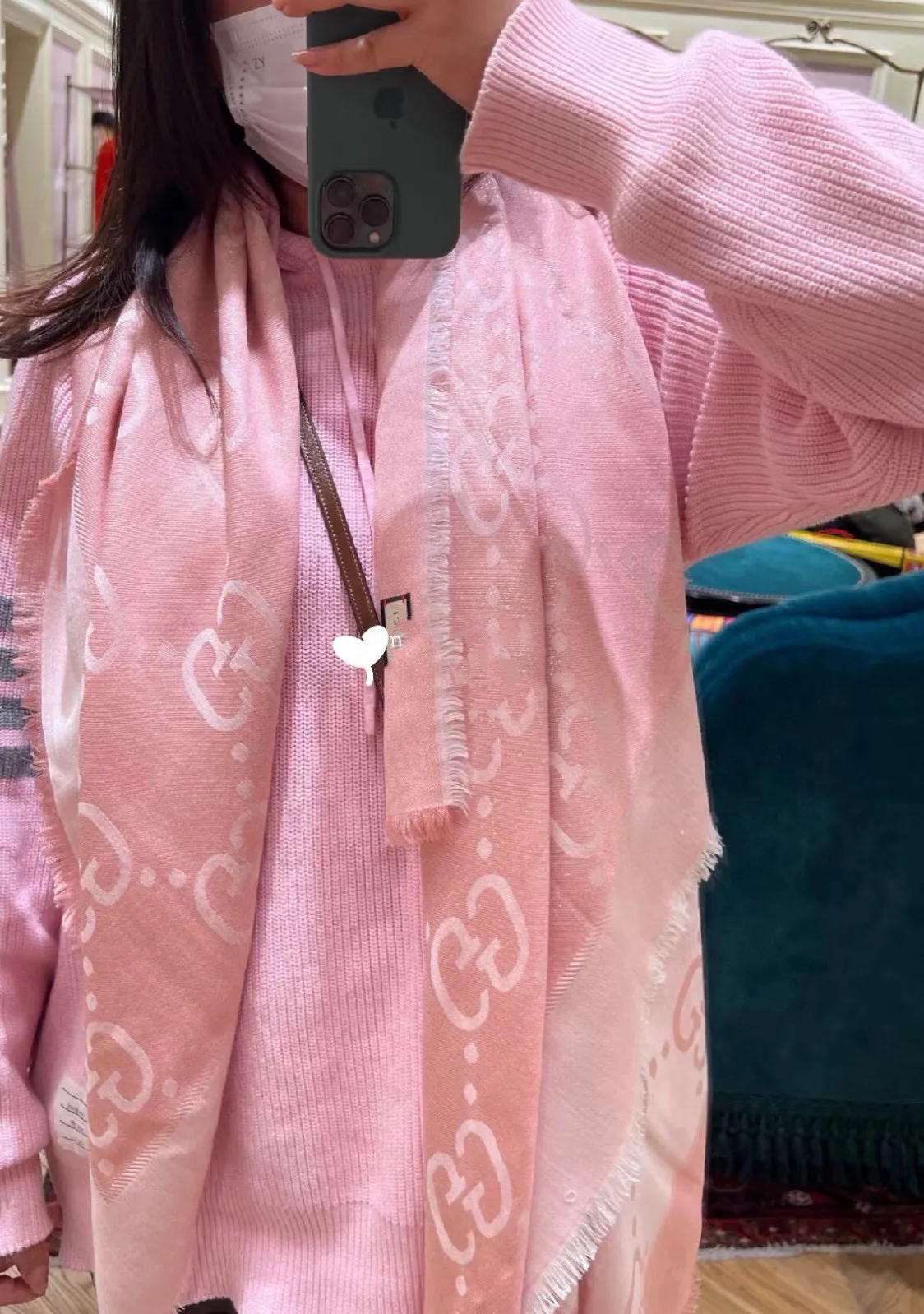 Шарфы Gucci 318375