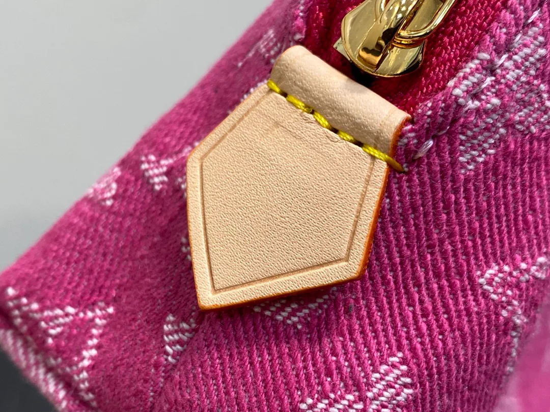 Клатчи Женские Louis Vuitton 11778118