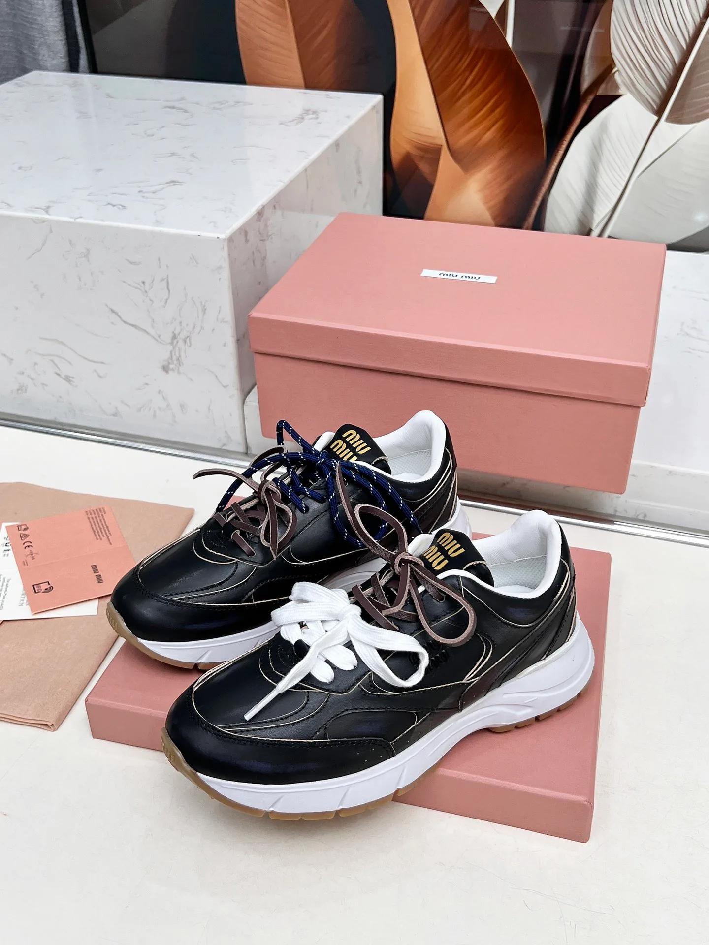 Кроссовки Женские Miu Miu 209001