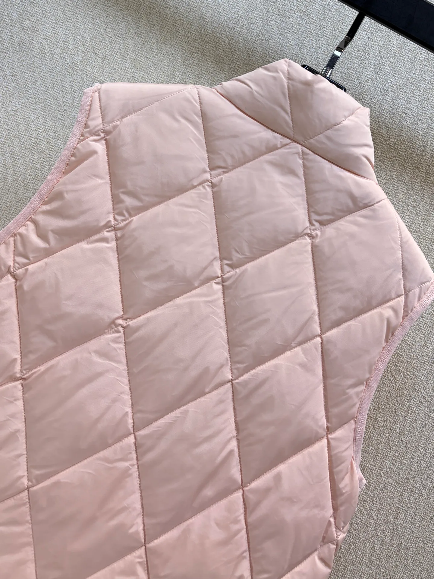 Жилеты Женские Burberry 18605876