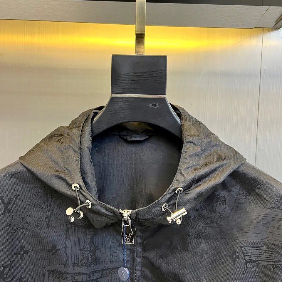 Куртки И Пуховики Мужские Louis Vuitton 30649