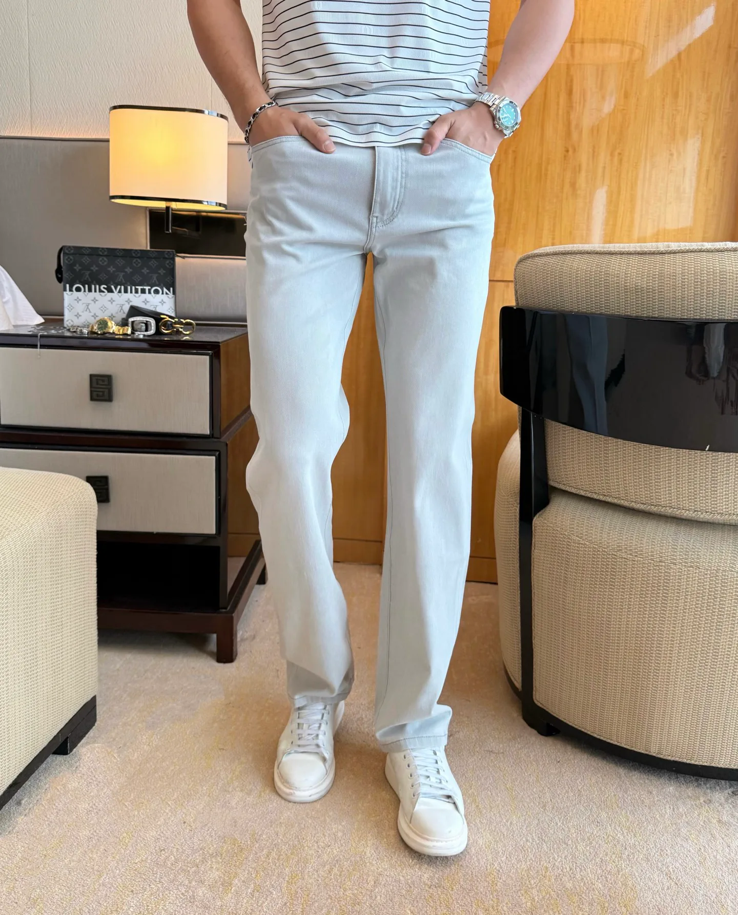 Джинсы Мужские Burberry 13538108