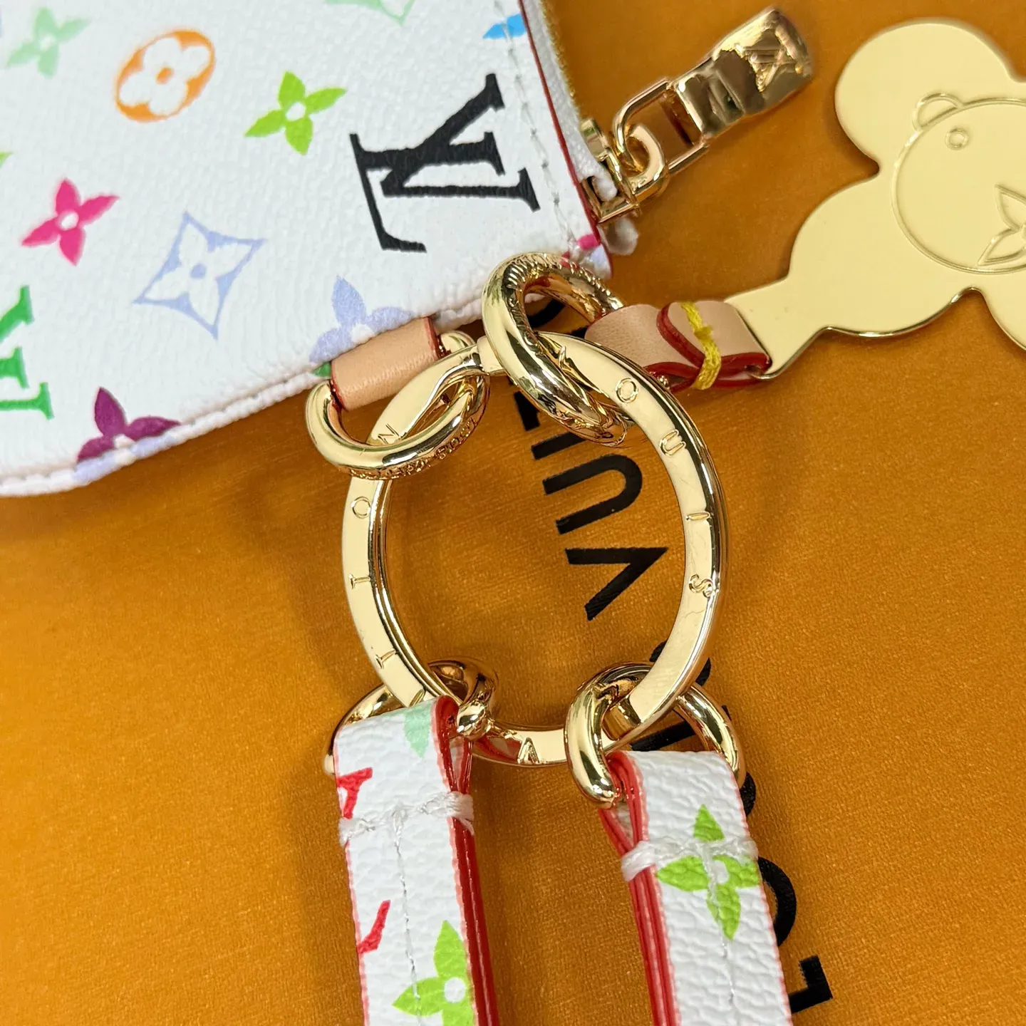 Клатчи Женские Louis Vuitton 2546477