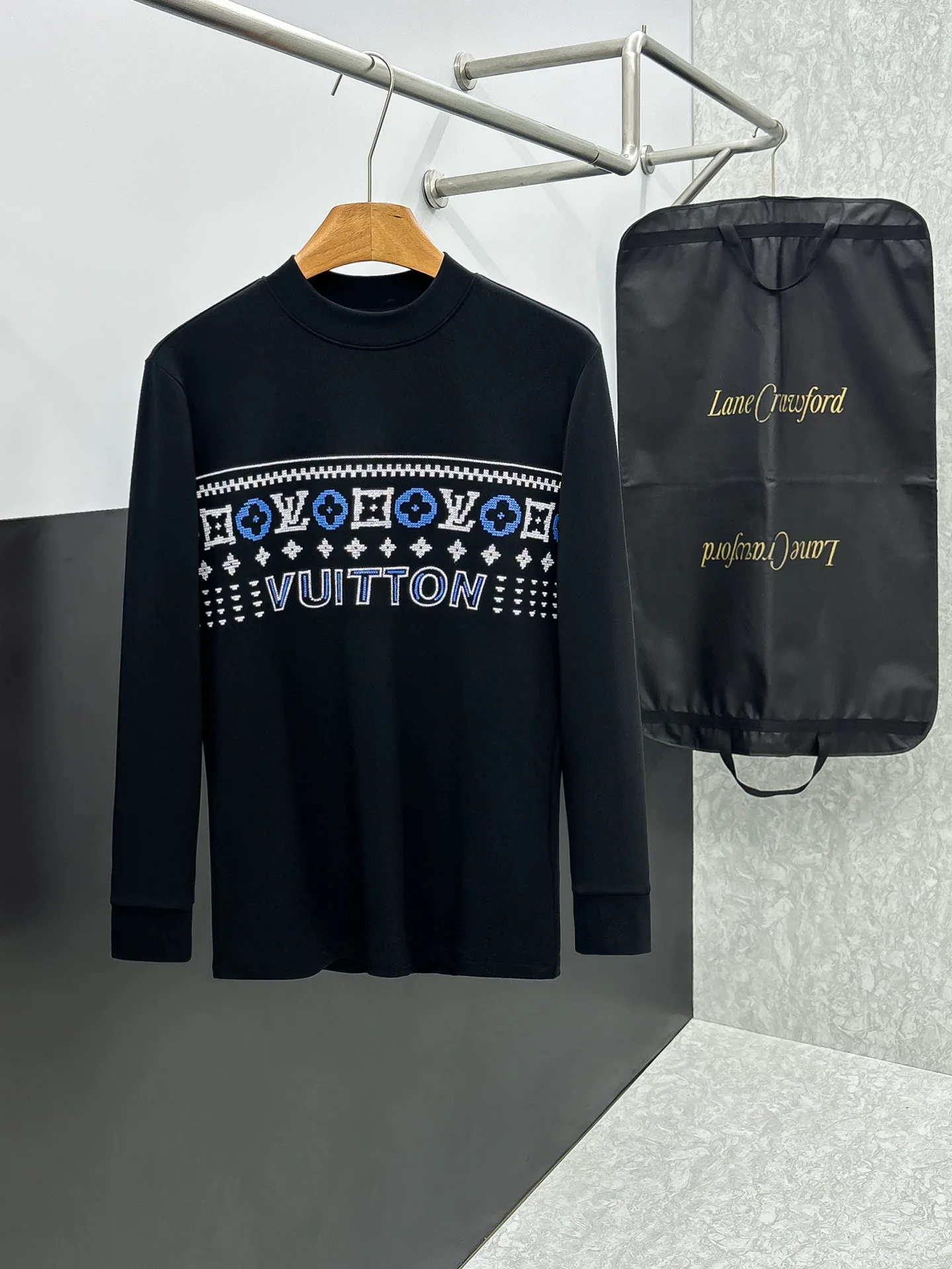 Лонгсливы Мужские Louis Vuitton 235300