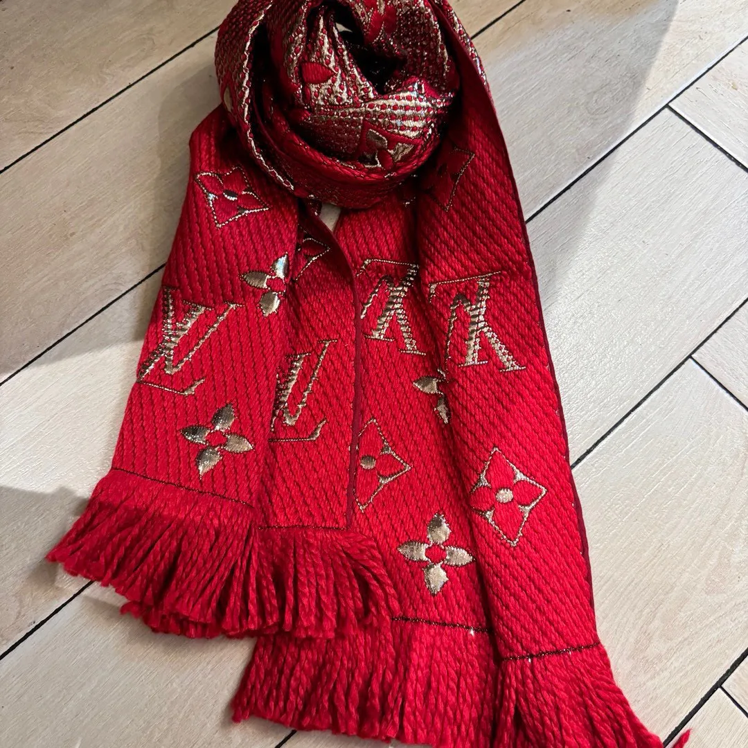Шарфы Louis Vuitton 18002697