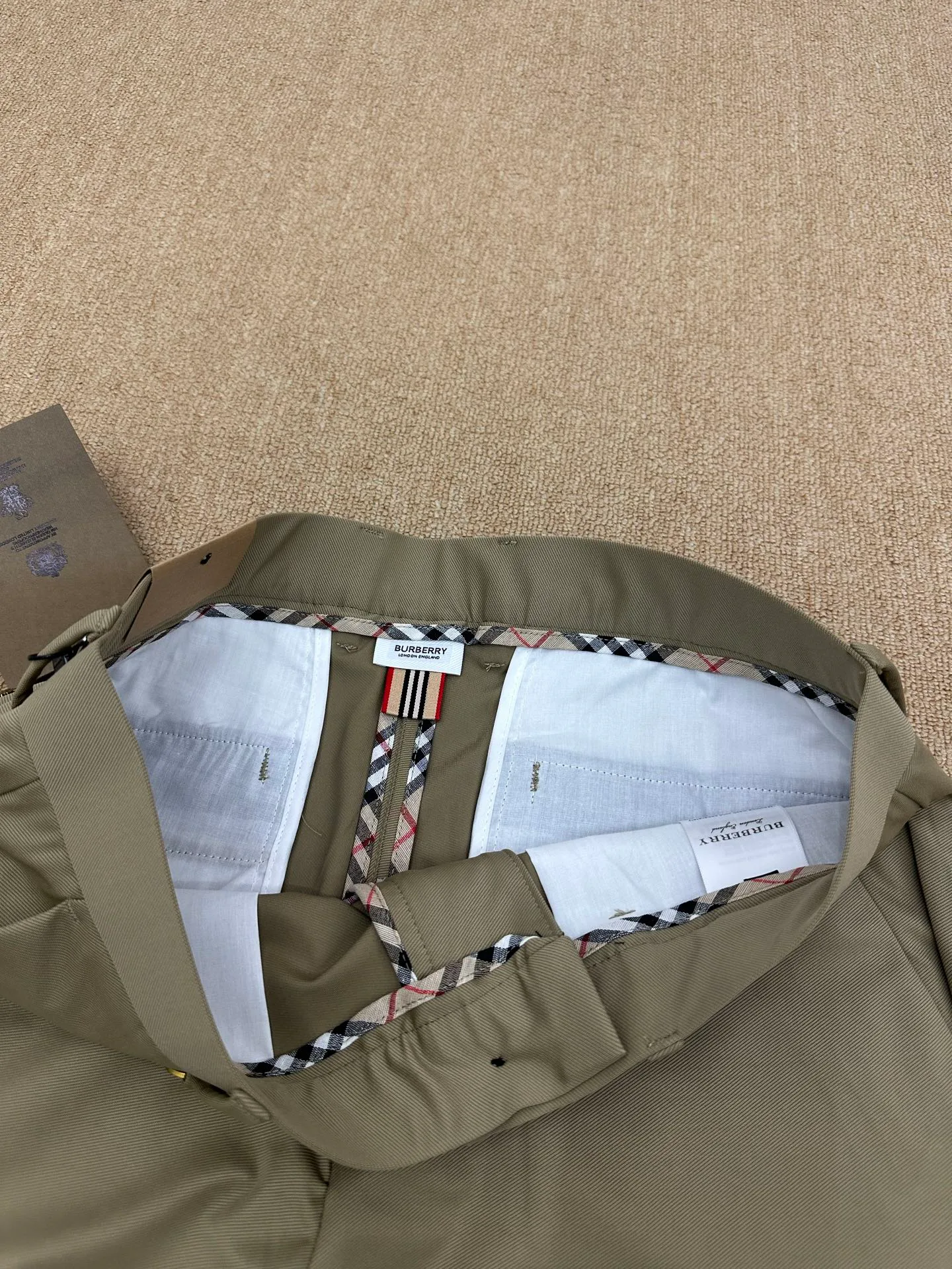 Брюки Мужские Burberry 11654507