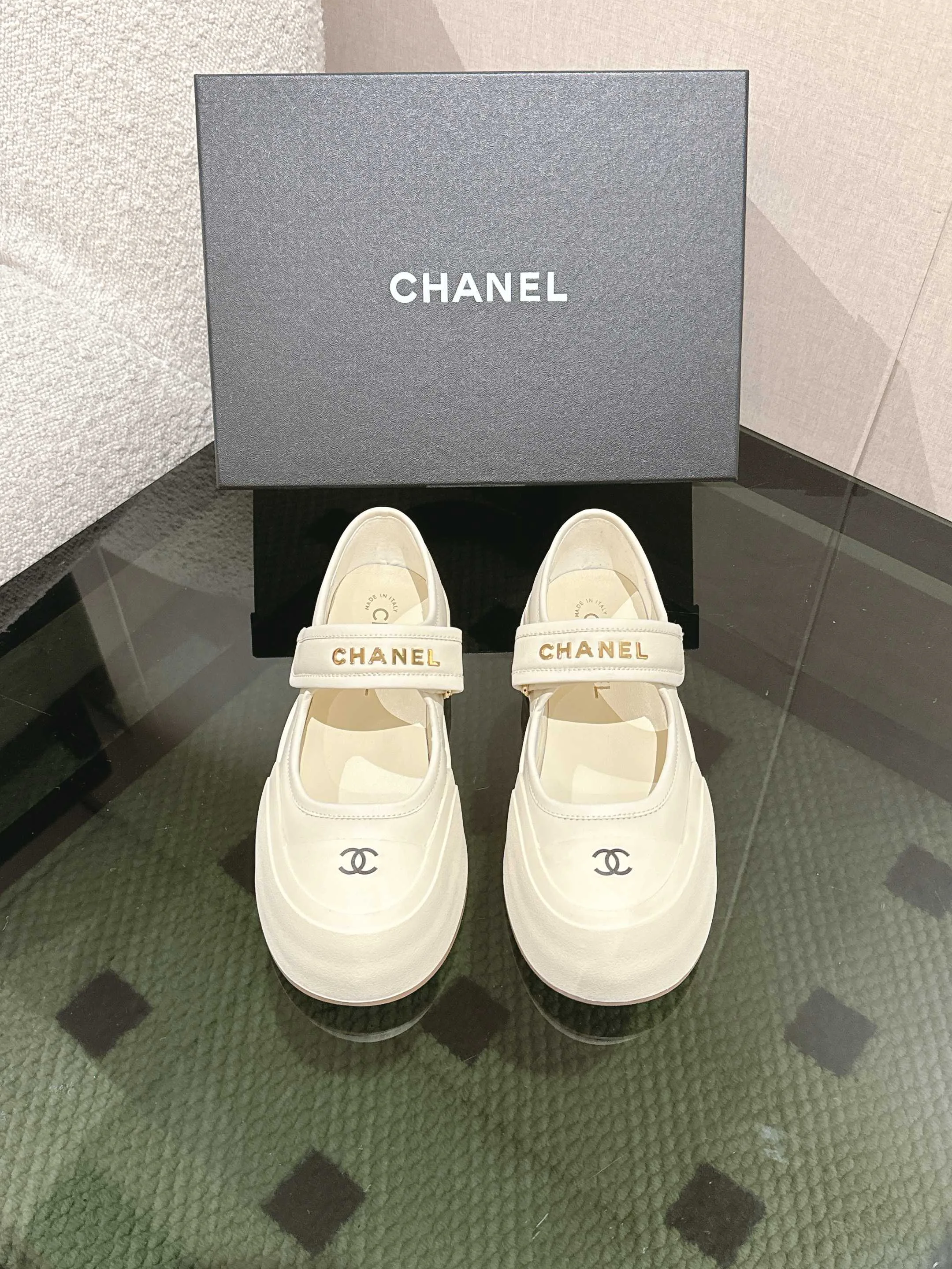 Туфли Женские Chanel 13581904