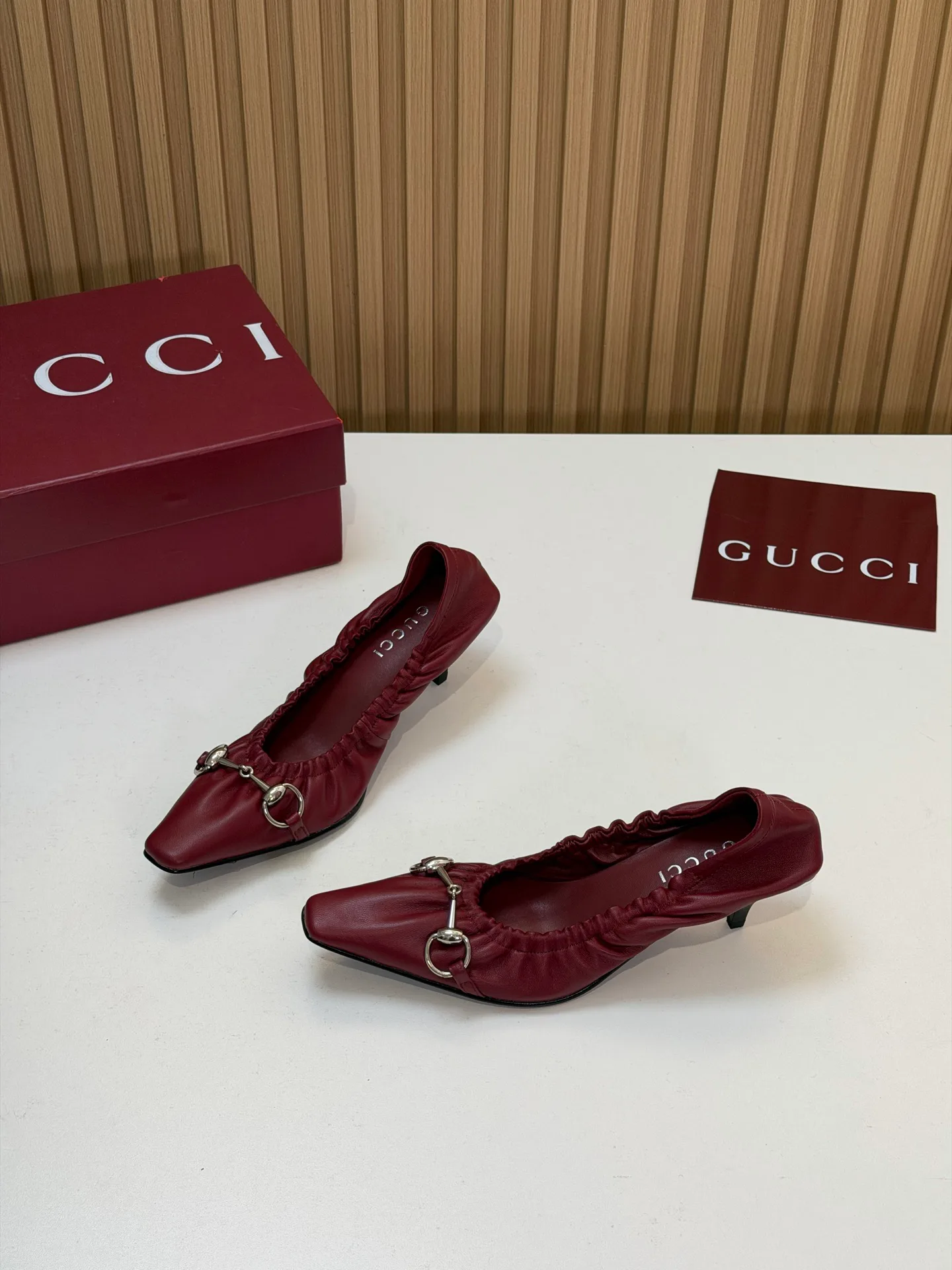 Туфли Женские Gucci 17903802