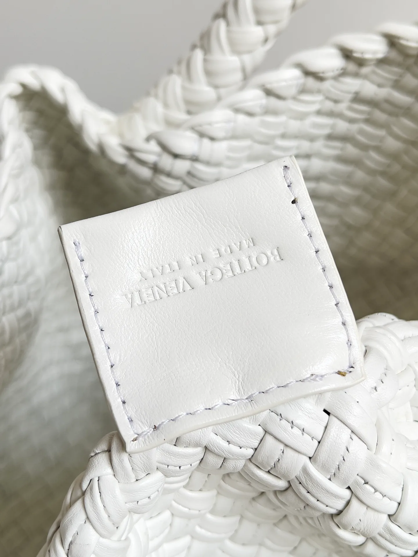 Классические Сумки Женские Bottega Veneta 11606563