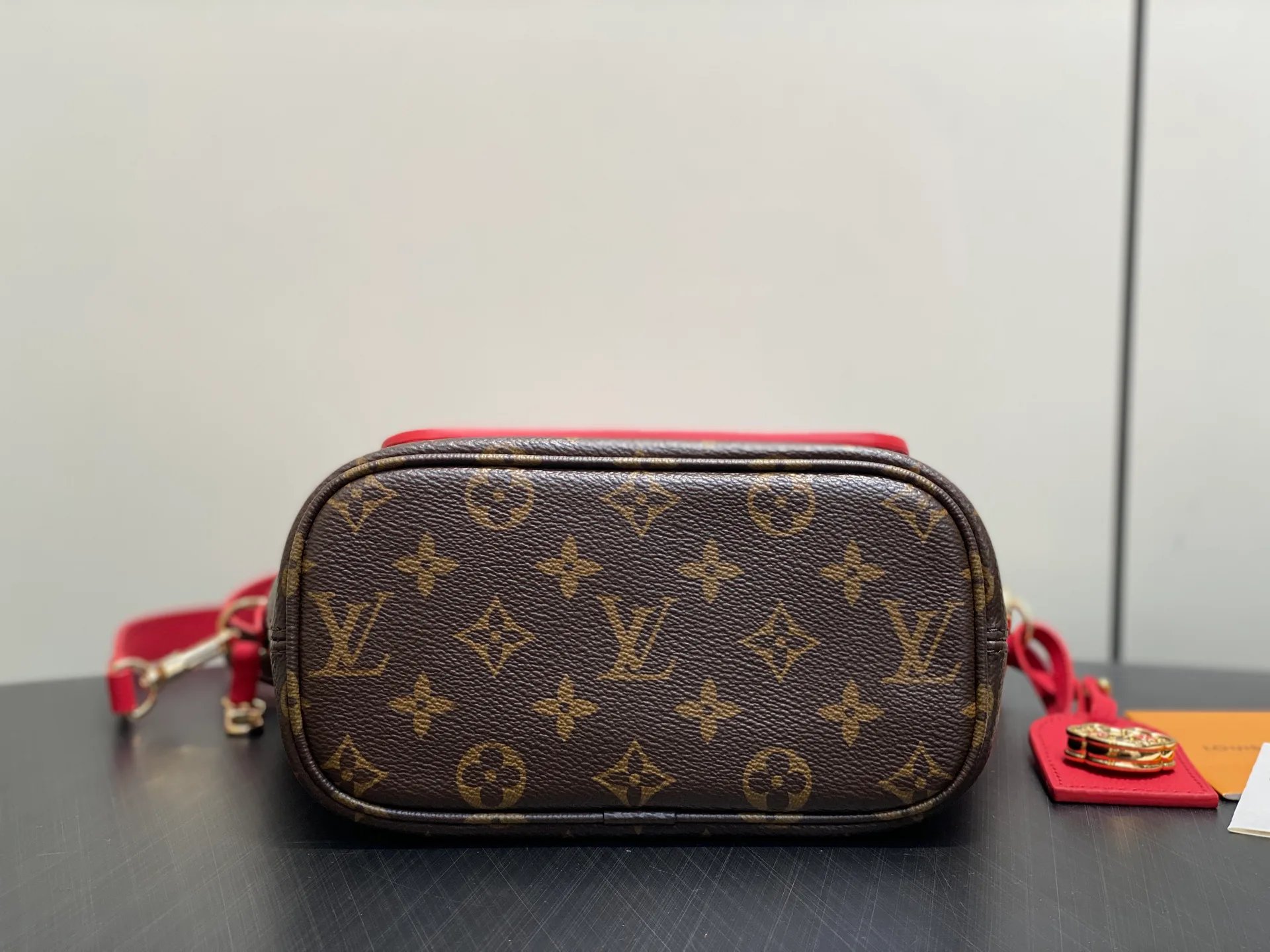 Классические Сумки Женские Louis Vuitton 2642232