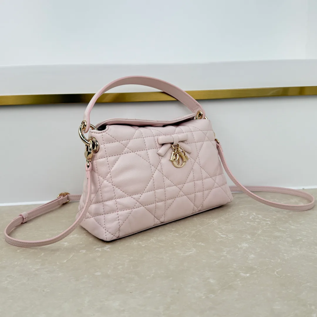 Классические Сумки Женские Christian Dior 18187855