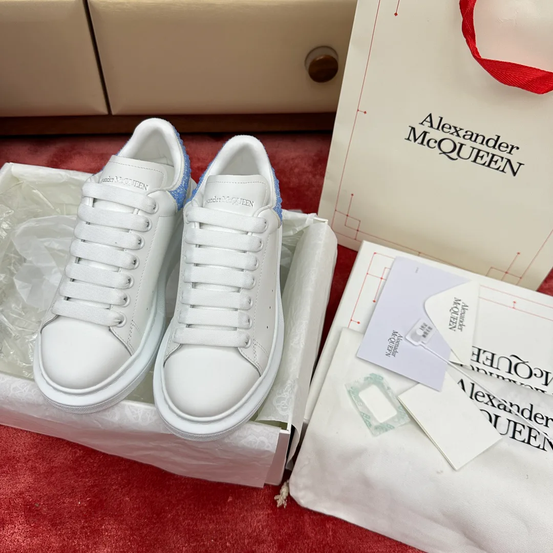 Кроссовки Женские Alexander Mcqueen 11472870