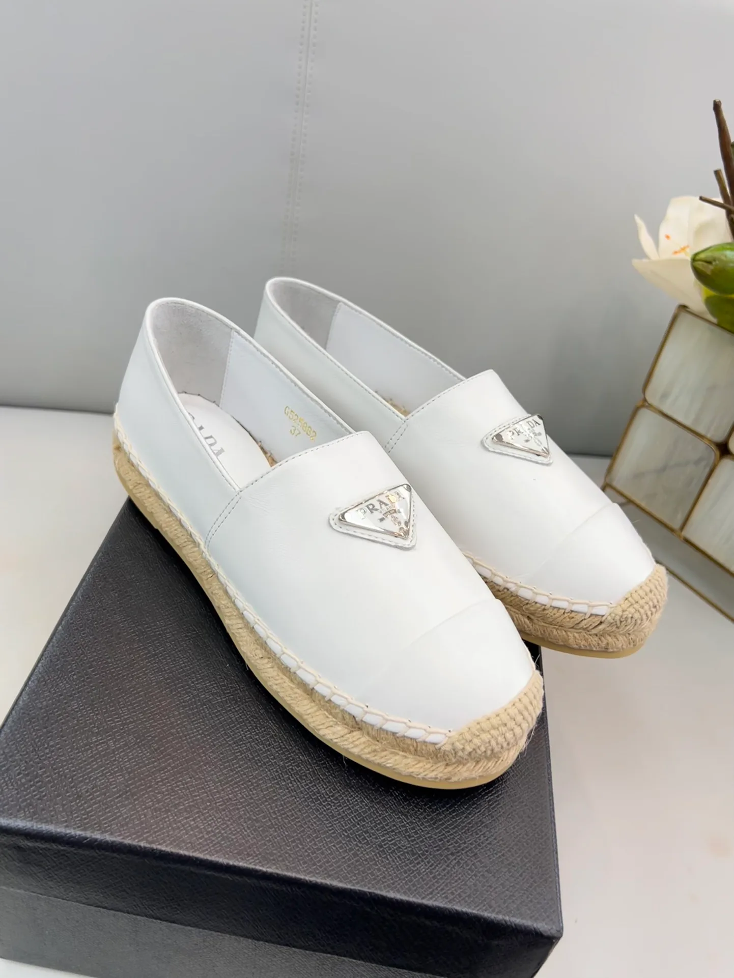 Туфли Женские Prada 11550521