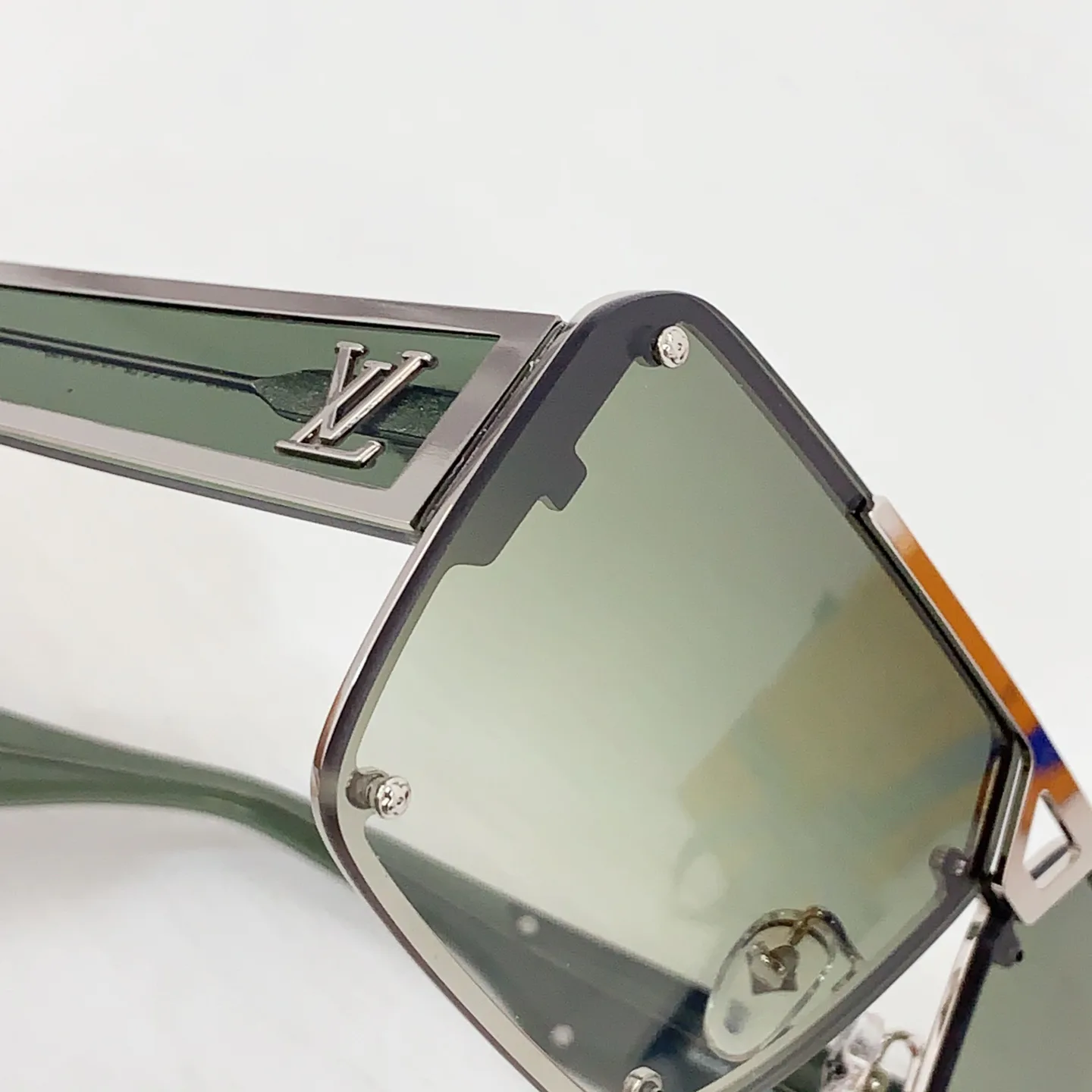 Очки Louis Vuitton 11585271