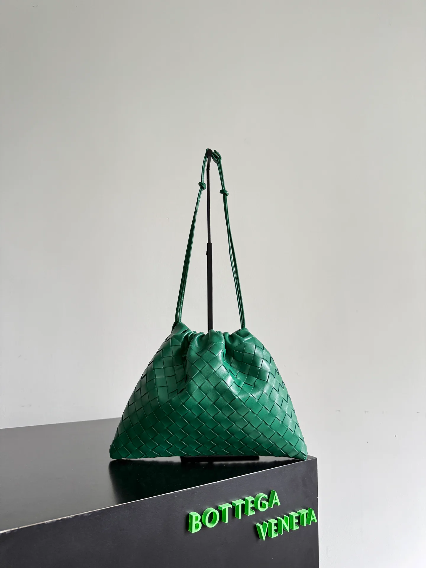 Сумки На Ремне Женские Bottega Veneta 11767747