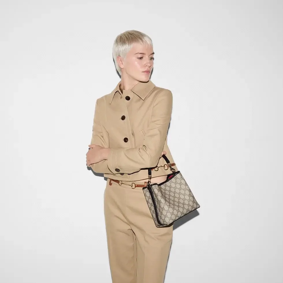 Классические Сумки Женские Gucci 11562672