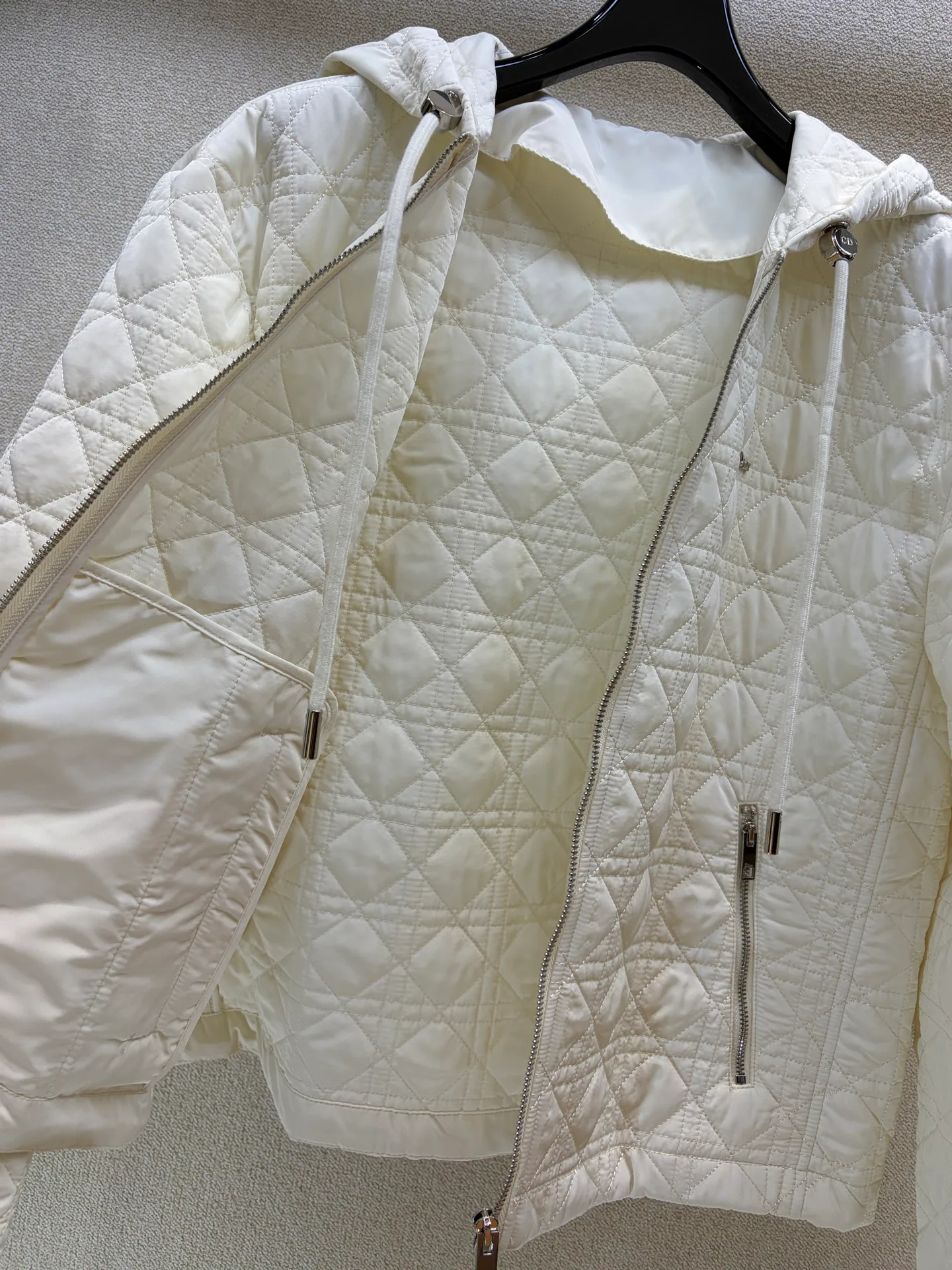 Куртки И Пуховики Женские Christian Dior 18203482