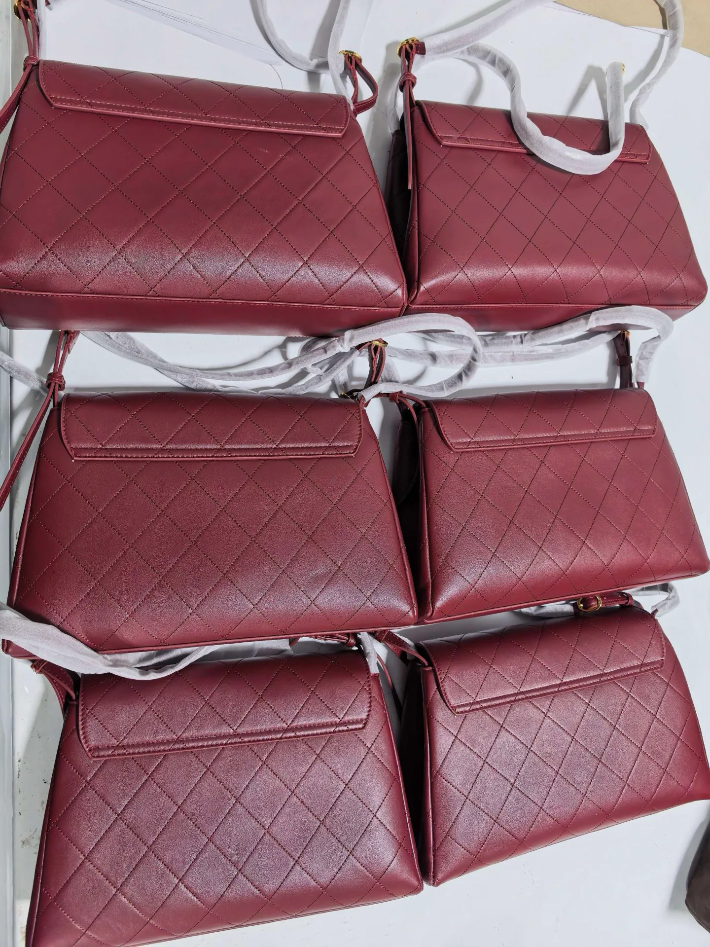 Классические Сумки Женские Chanel 17698929