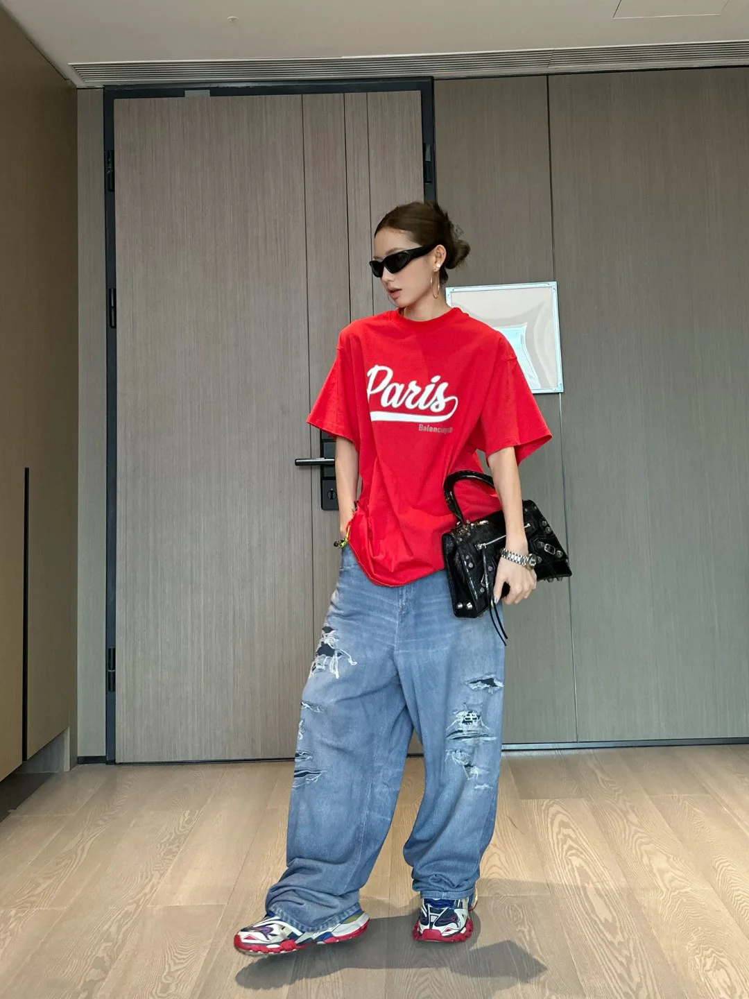 Футболки Женские Balenciaga 3603