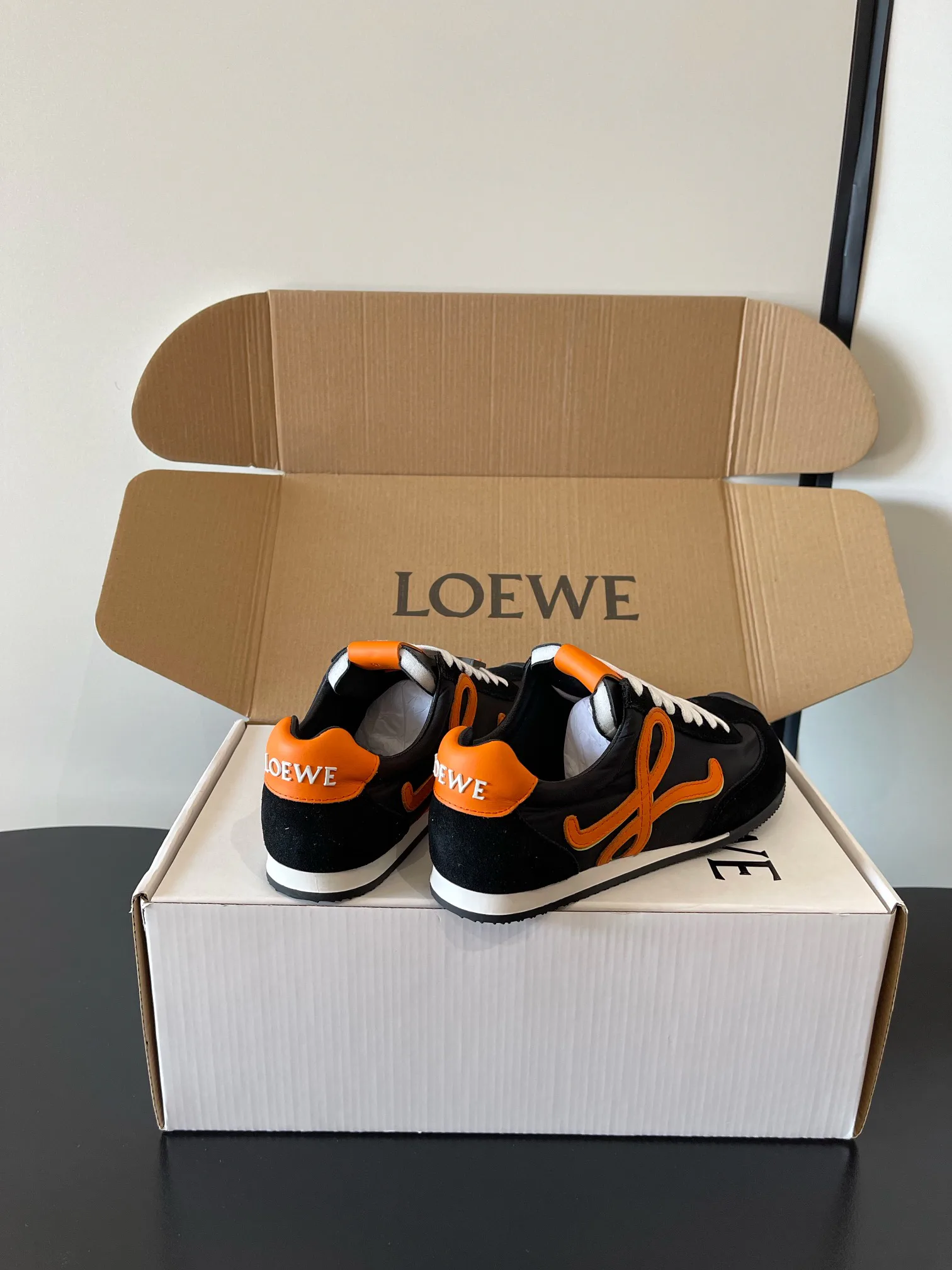 Кроссовки Женские Loewe 1818757