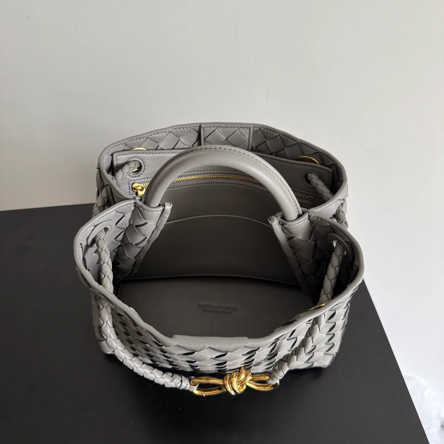 Классические Сумки Женские Bottega Veneta 17792057