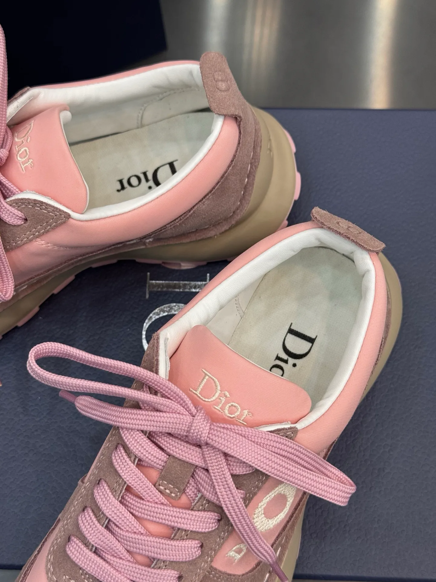 Кроссовки Женские Christian Dior 18202644