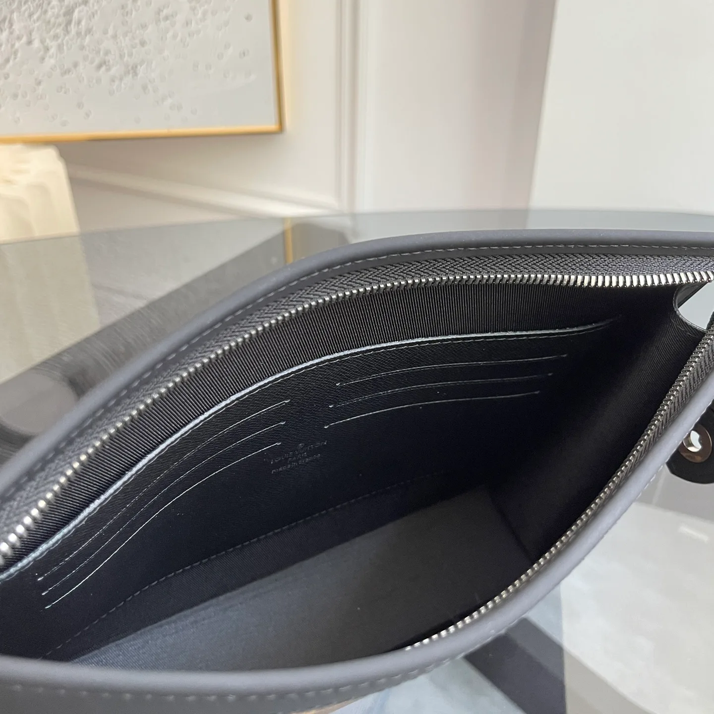 Клатчи Женские Louis Vuitton 11668946