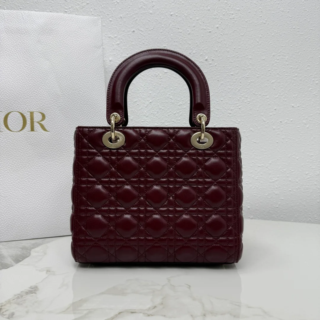Классические Сумки Женские Christian Dior 18116423