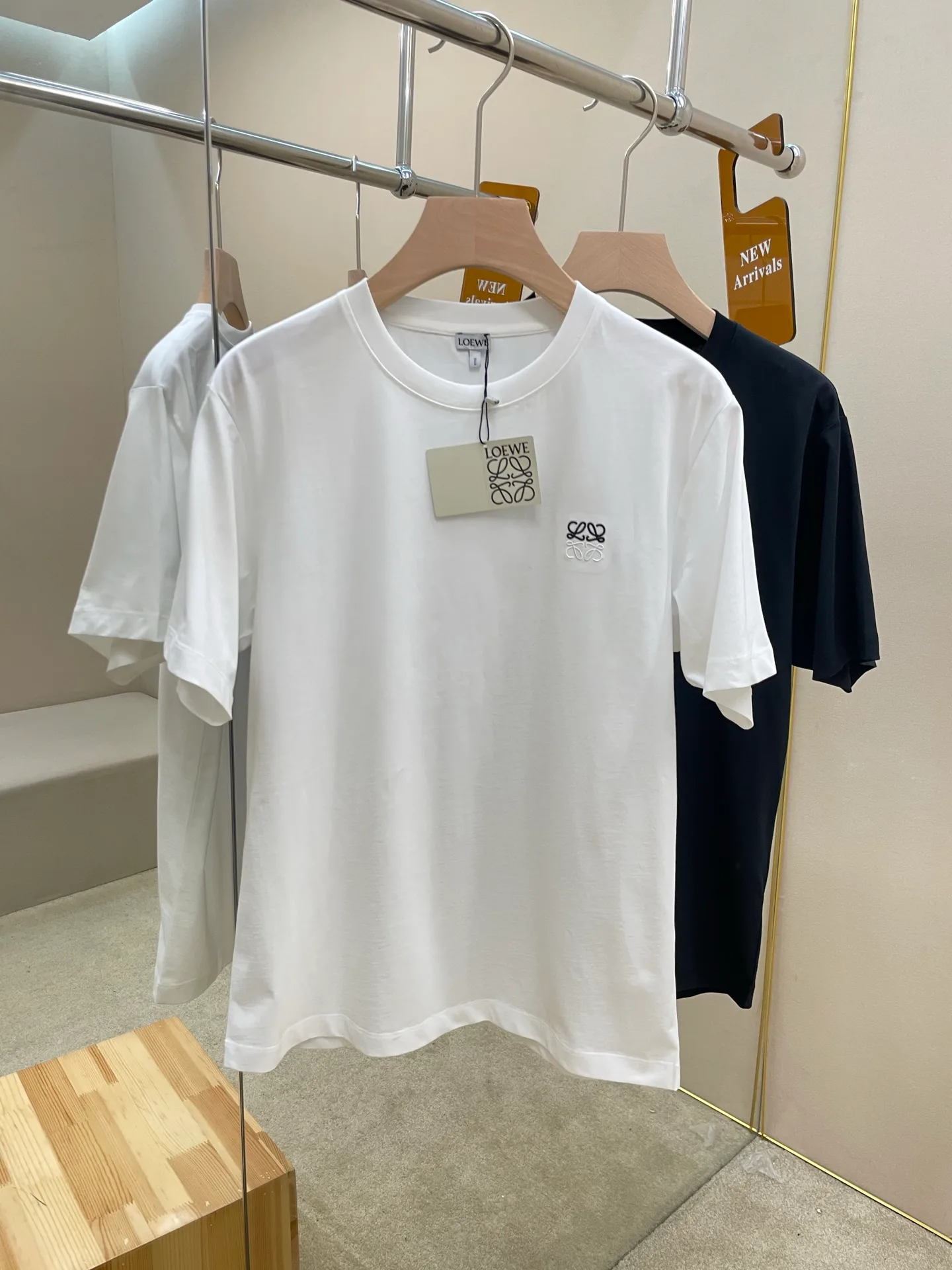 Футболки Женские Loewe 18052375