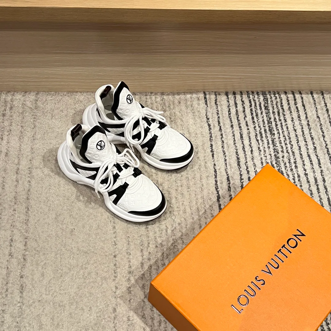 Кроссовки Женские Louis Vuitton 371434