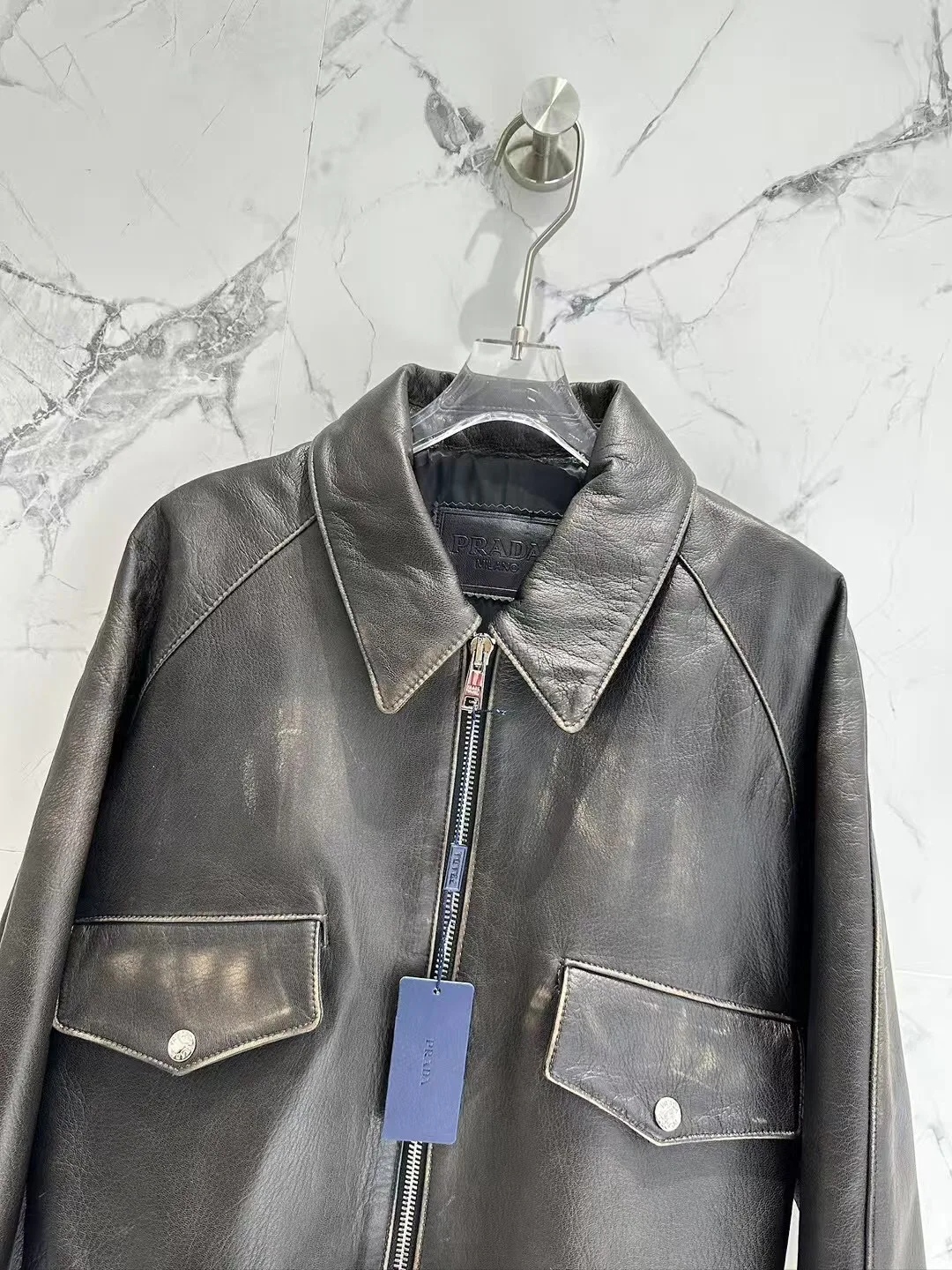 Кожаные Куртки И Дублёнки Женские Prada 13186430