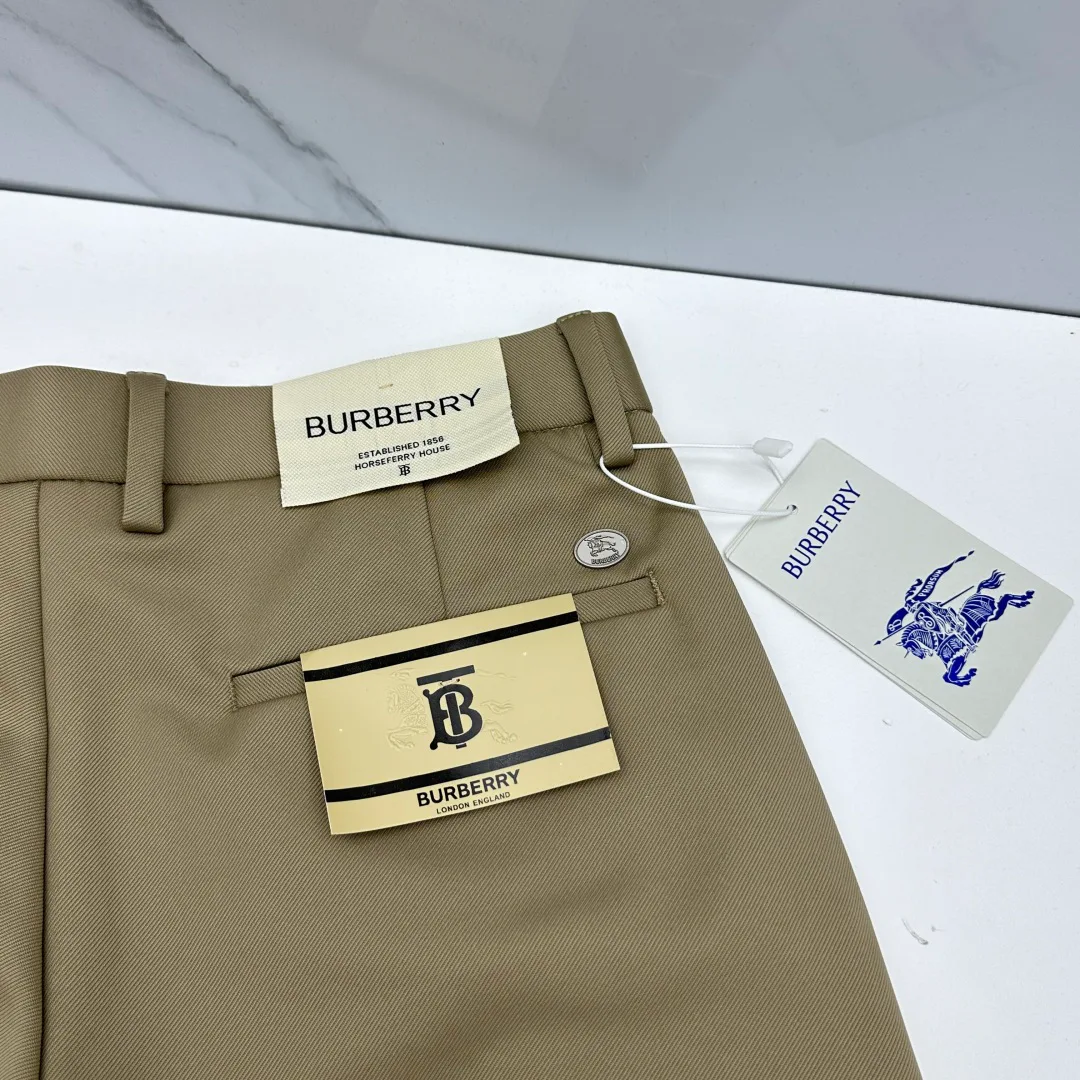 Брюки Мужские Burberry 18246803