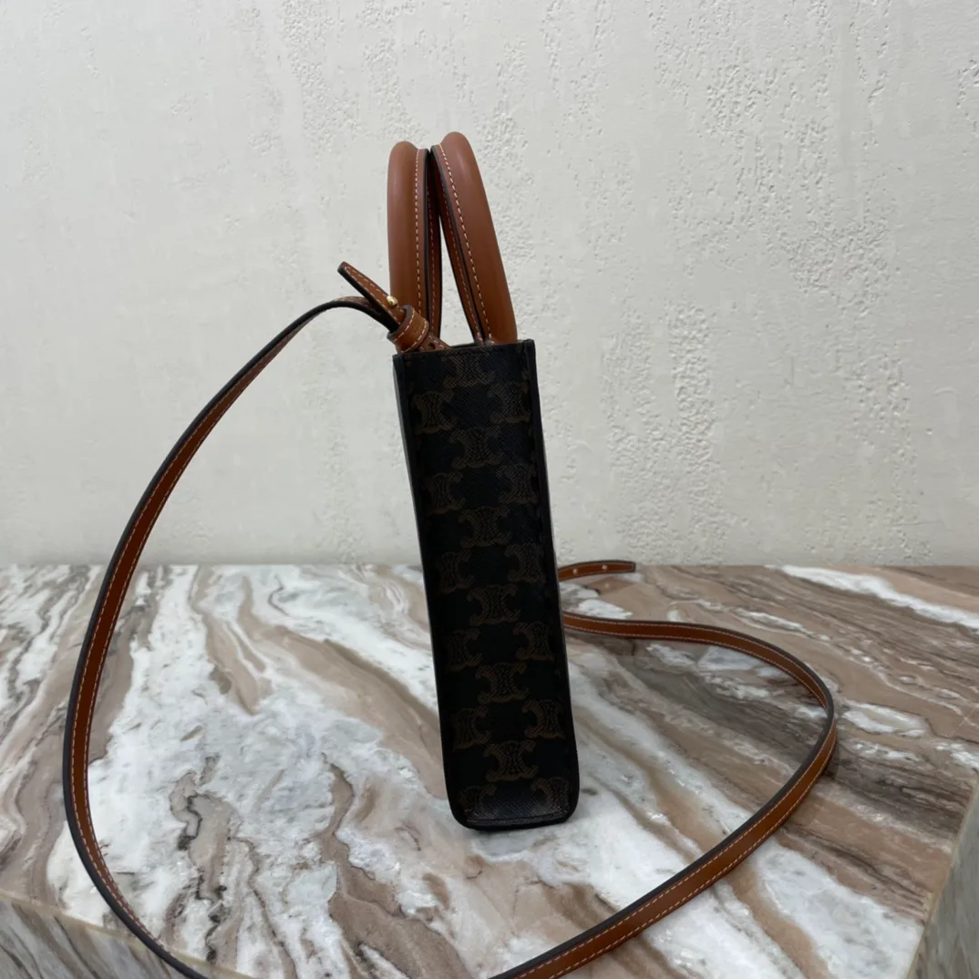 Сумки На Ремне Женские Celine 12604652