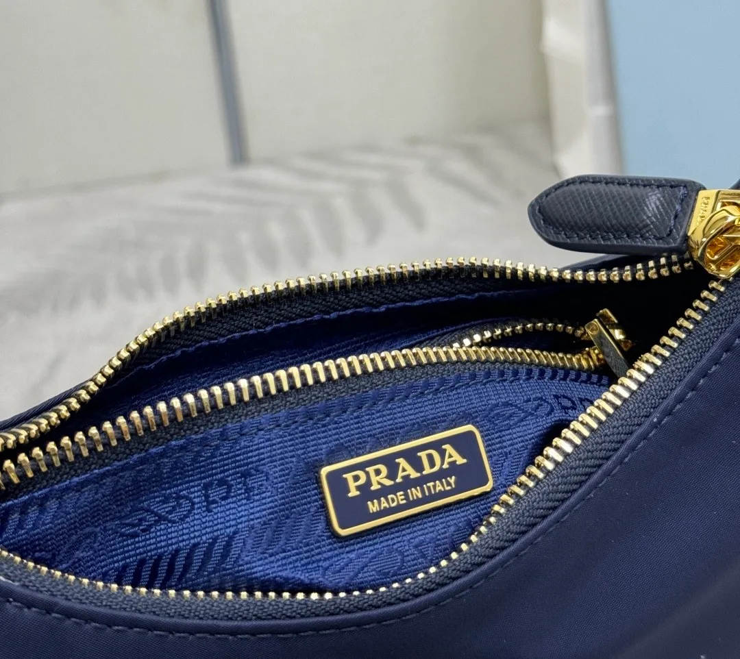 Сумки На Ремне Женские Prada 11682025