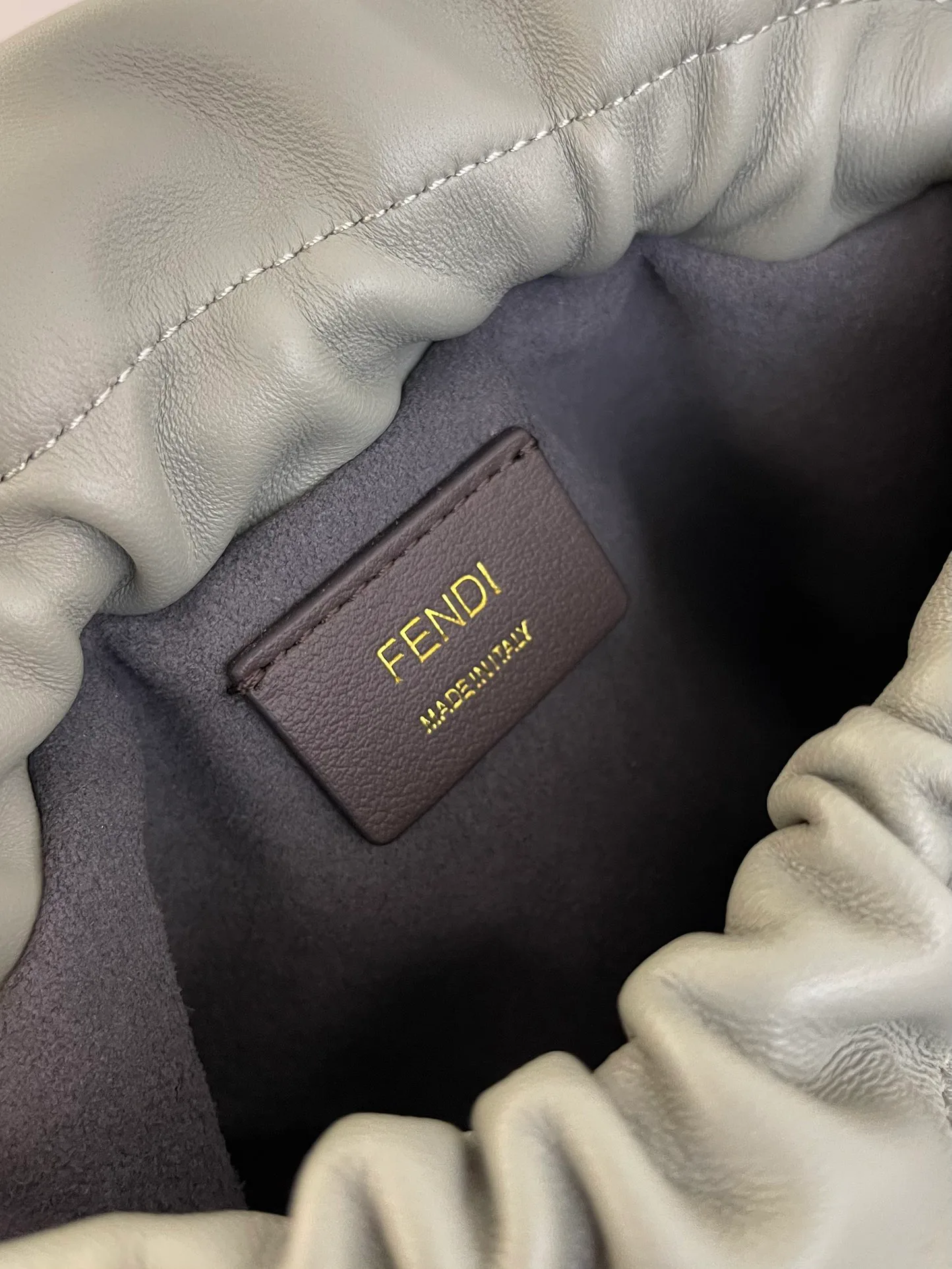 Классические Сумки Женские Fendi 13546205