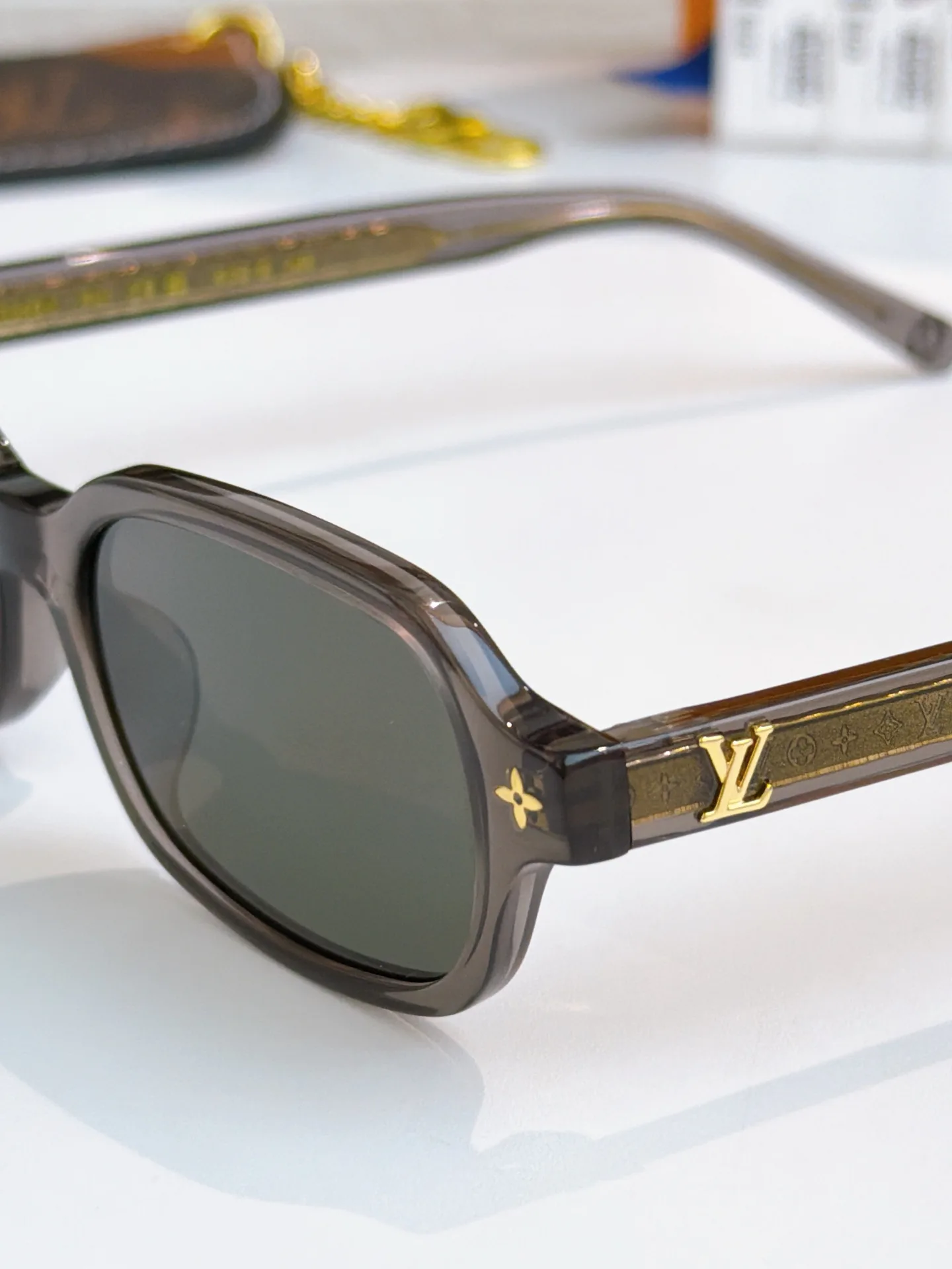 Очки Louis Vuitton 11055501