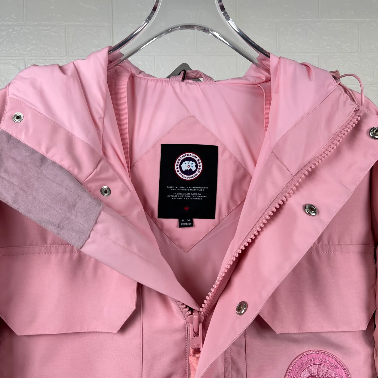 Куртки И Пуховики Женские Canada Goose 17926939